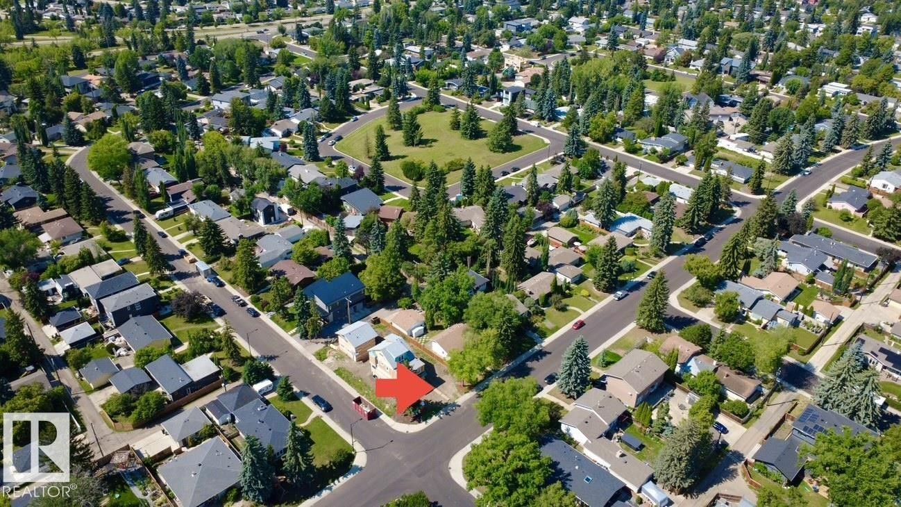 Aerial view of property's location featuring nearby suburban area - 7806 145 Street Nw, Edmonton, AB