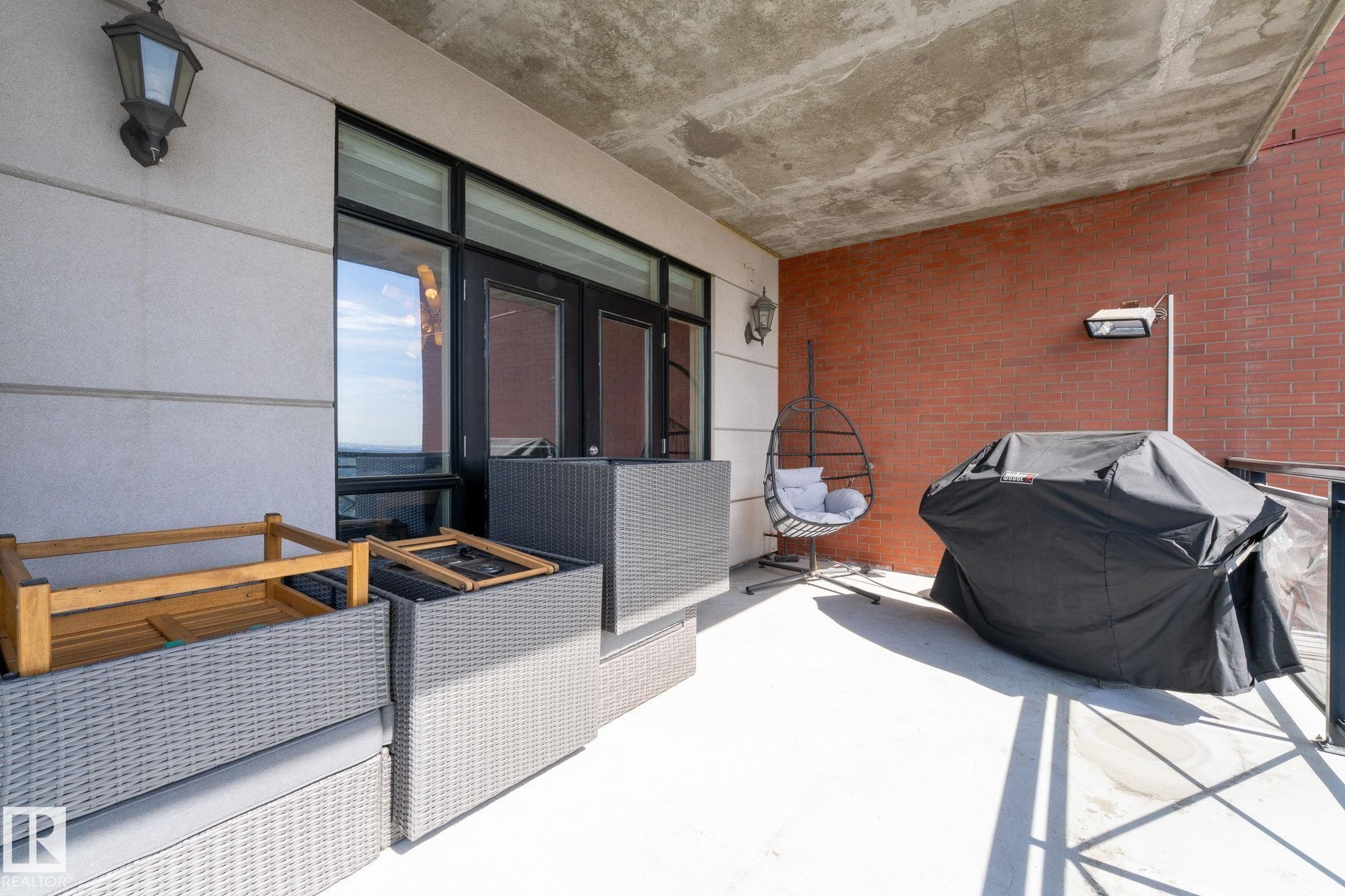 1904 9020 Jasper Avenue, Edmonton, AB - Outdoor With Exterior