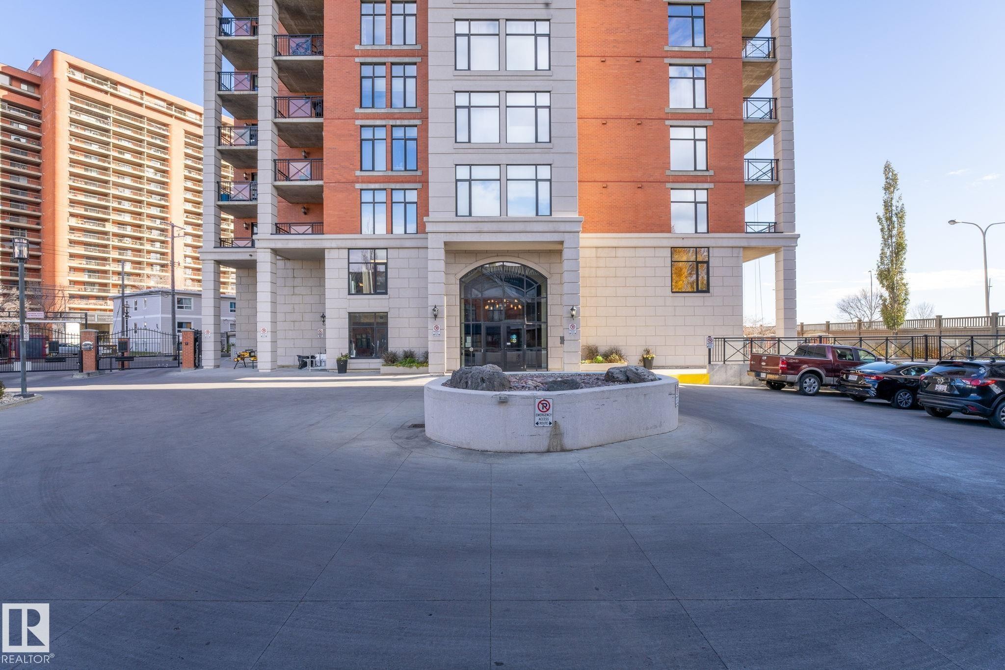 1904 9020 Jasper Avenue, Edmonton, AB - Outdoor With Facade