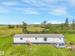 56432 HWY 777 Rural Barrhead County, AB T7N 0L6