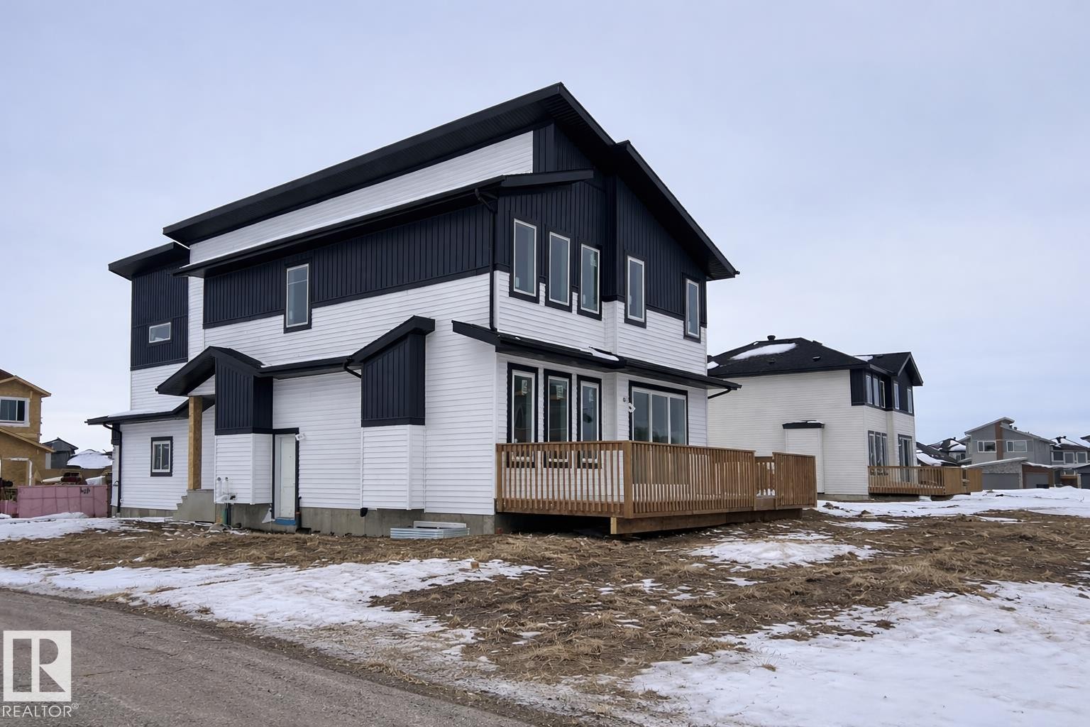 77 Mockingbird Crescent, Fort Saskatchewan, AB - Outdoor