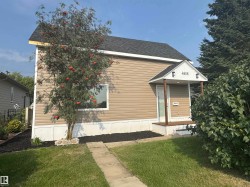 4806 47 Avenue Vegreville, AB T9C 1K8