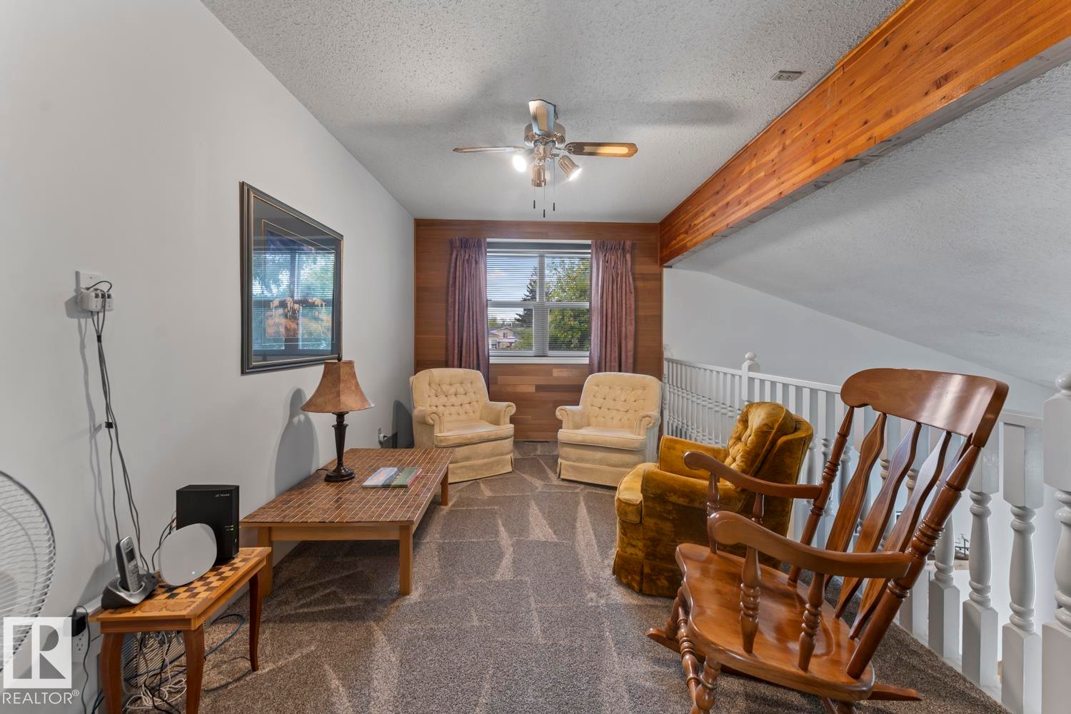 1102 13 Avenue, Cold Lake, AB - Indoor Photo Showing Other Room