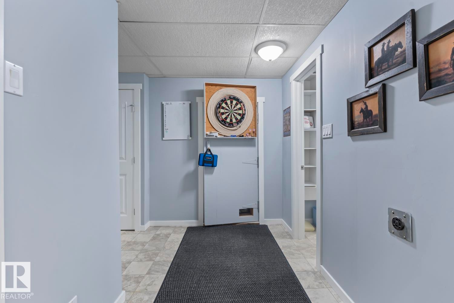 1102 13 Avenue, Cold Lake, AB - Indoor Photo Showing Other Room