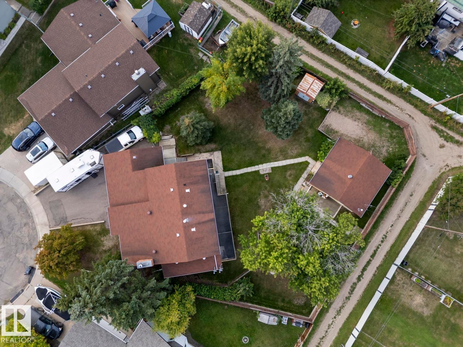 1102 13 Avenue, Cold Lake, AB - With View