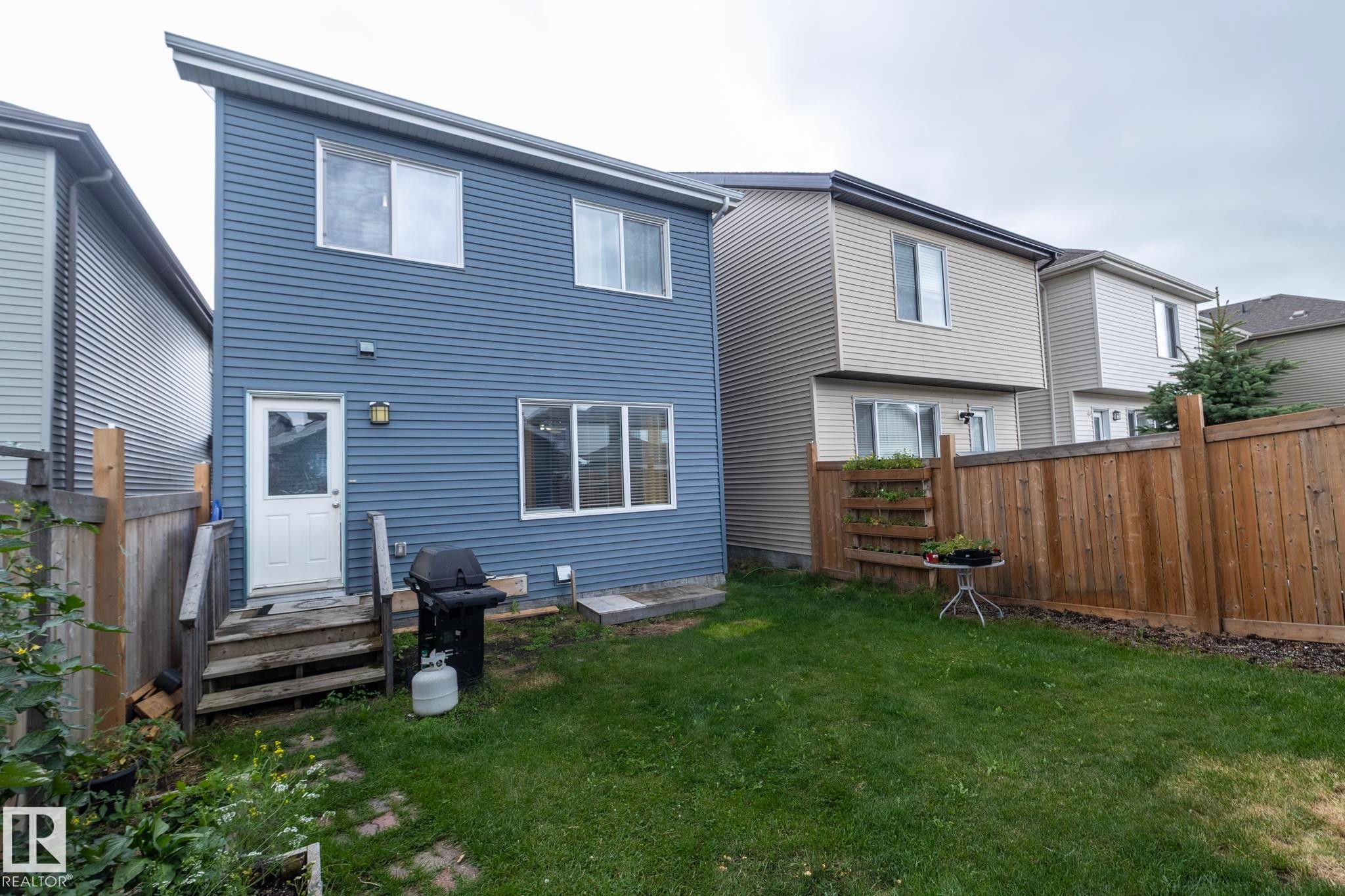 7712 Eifert Crescent, Edmonton, AB - Outdoor With Exterior