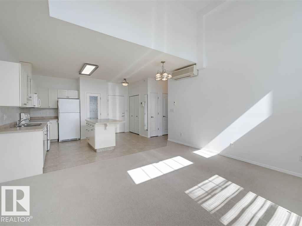 Edmonton, AB - Indoor Photo Showing Kitchen With Double Sink