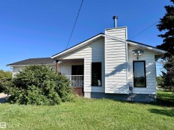 5402 54 Avenue Andrew, AB T0B 0C0