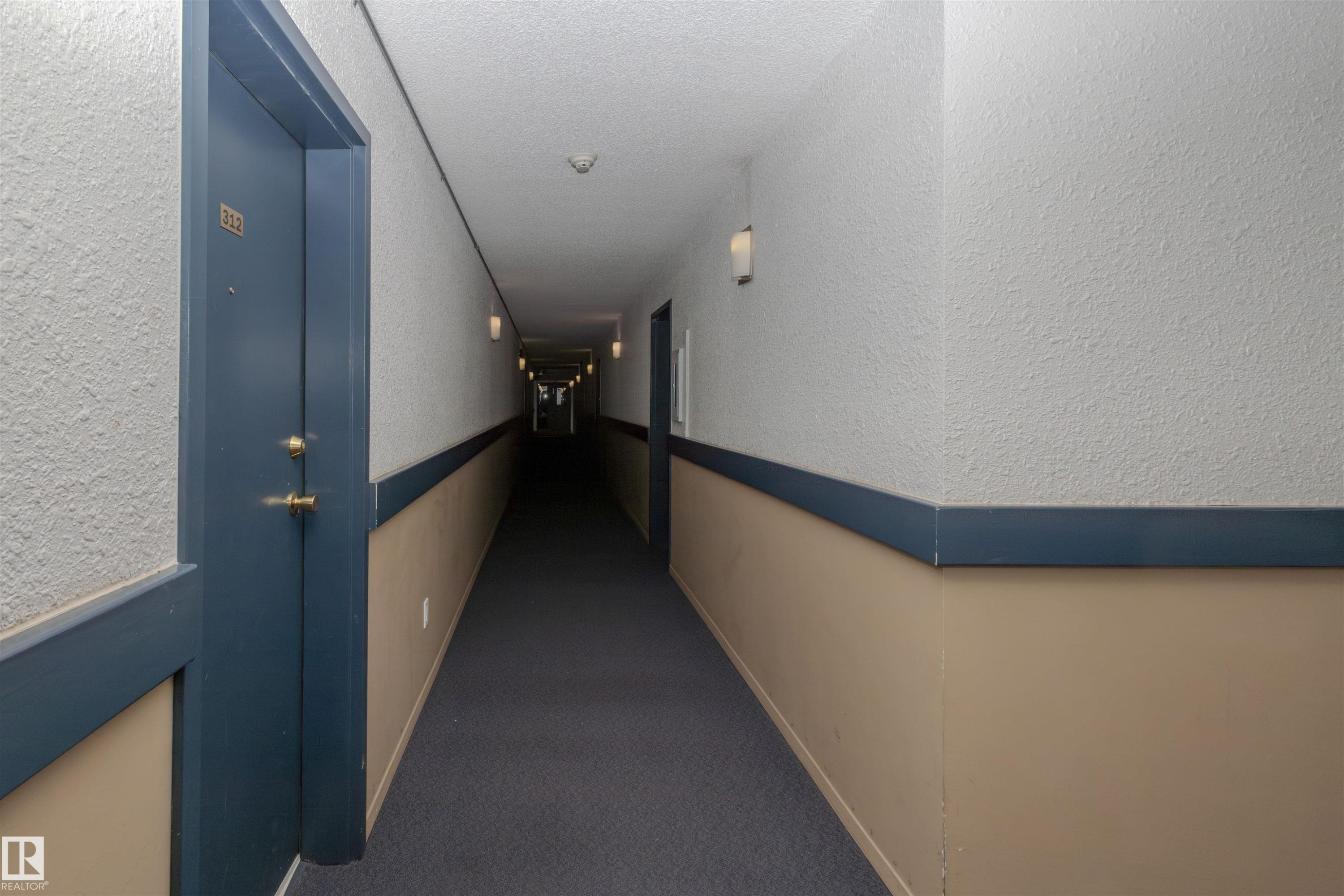 311 2624 Mill Woods Road E, Edmonton, AB -