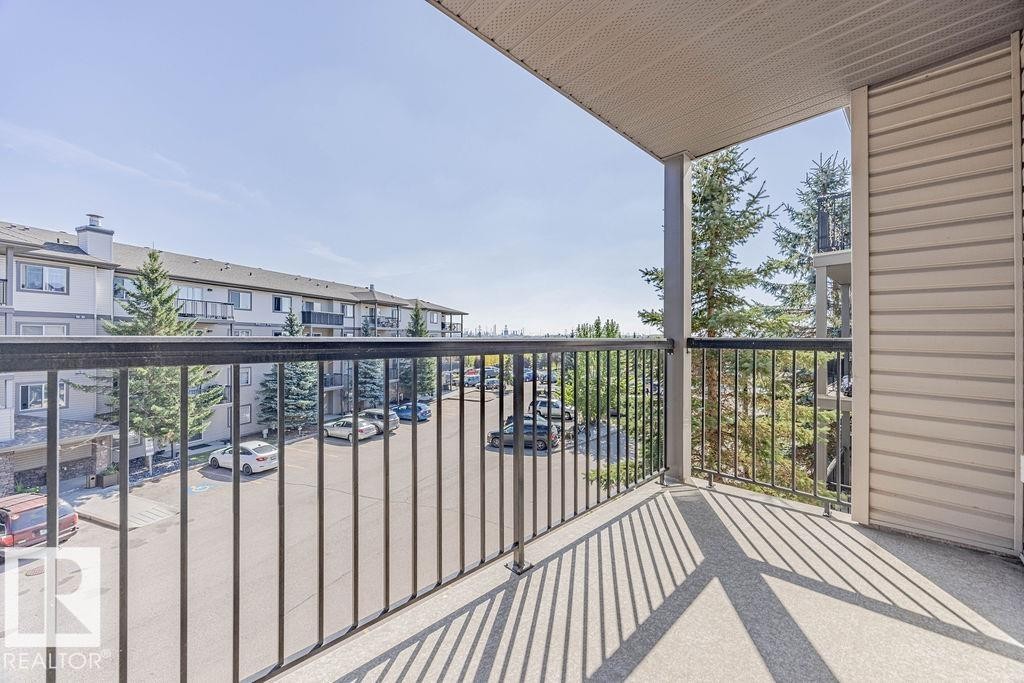 View of balcony - Edmonton, AB - Outdoor With Exterior