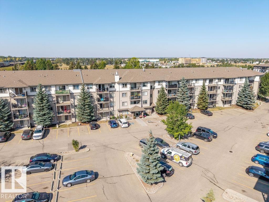 Edmonton, AB - Outdoor With View