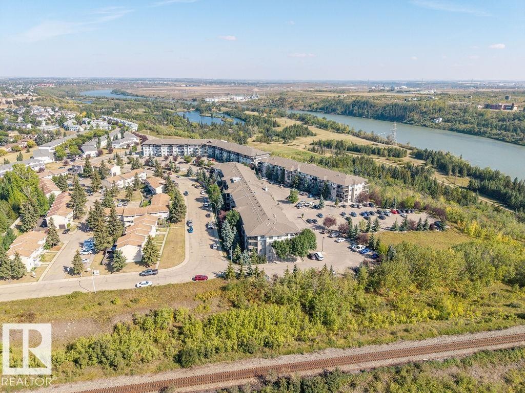 Edmonton, AB - Outdoor With View