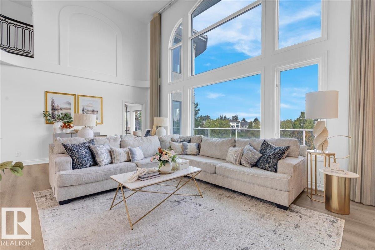 138 Twin Brooks Cove, Edmonton, AB - Indoor Photo Showing Living Room