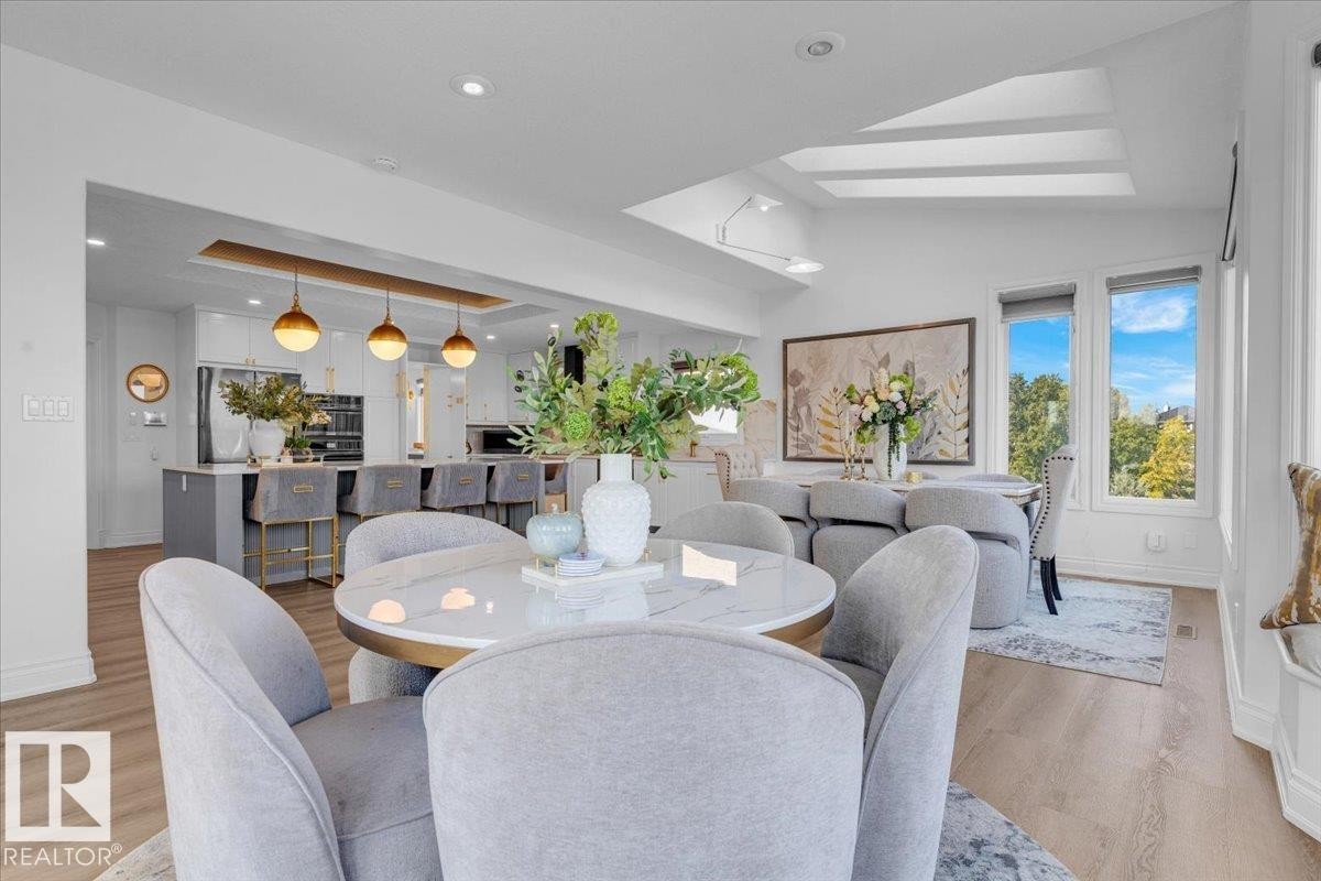 138 Twin Brooks Cove, Edmonton, AB - Indoor Photo Showing Dining Room