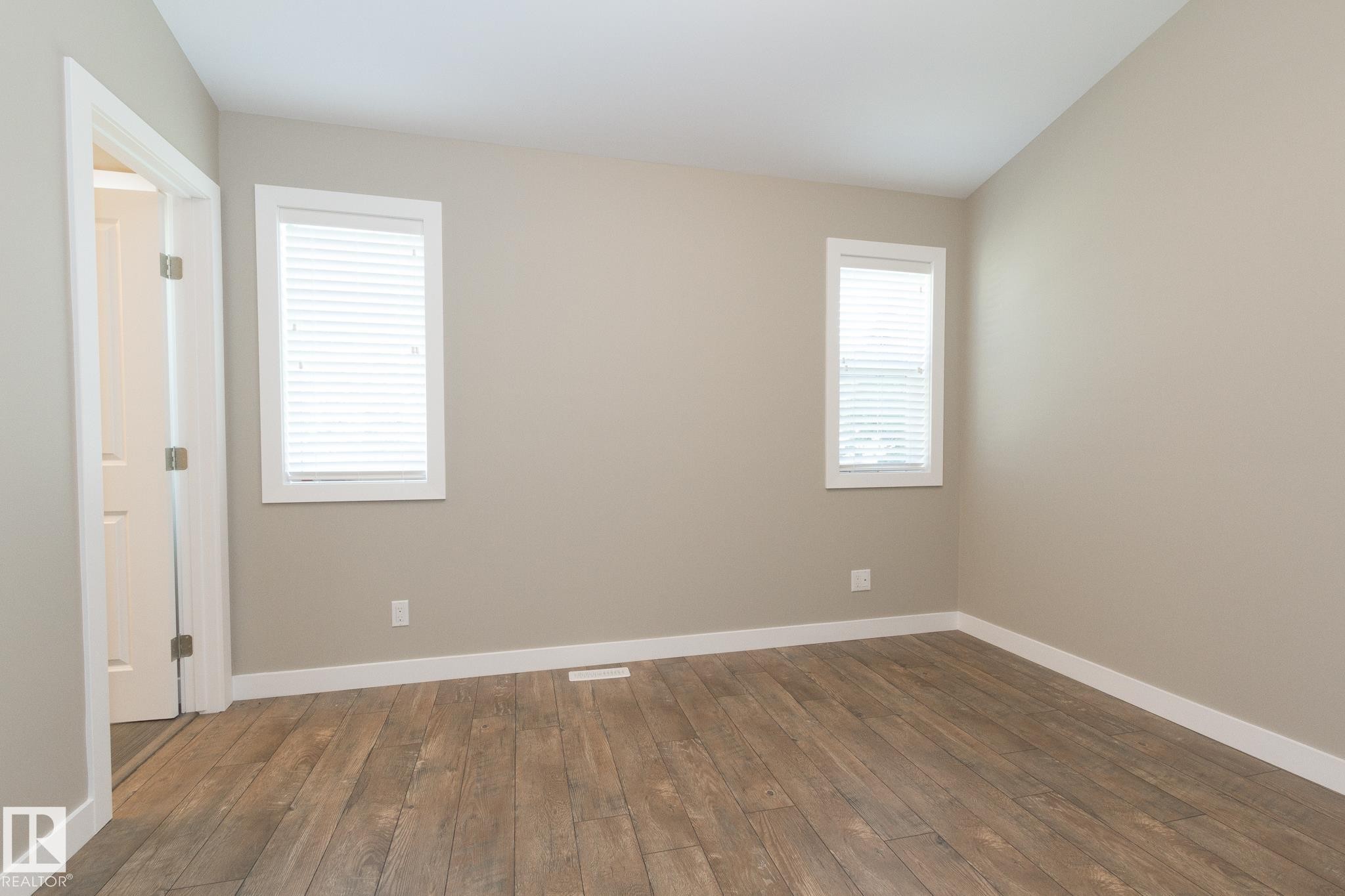 12504 119 Avenue, Edmonton, AB - Indoor Photo Showing Other Room