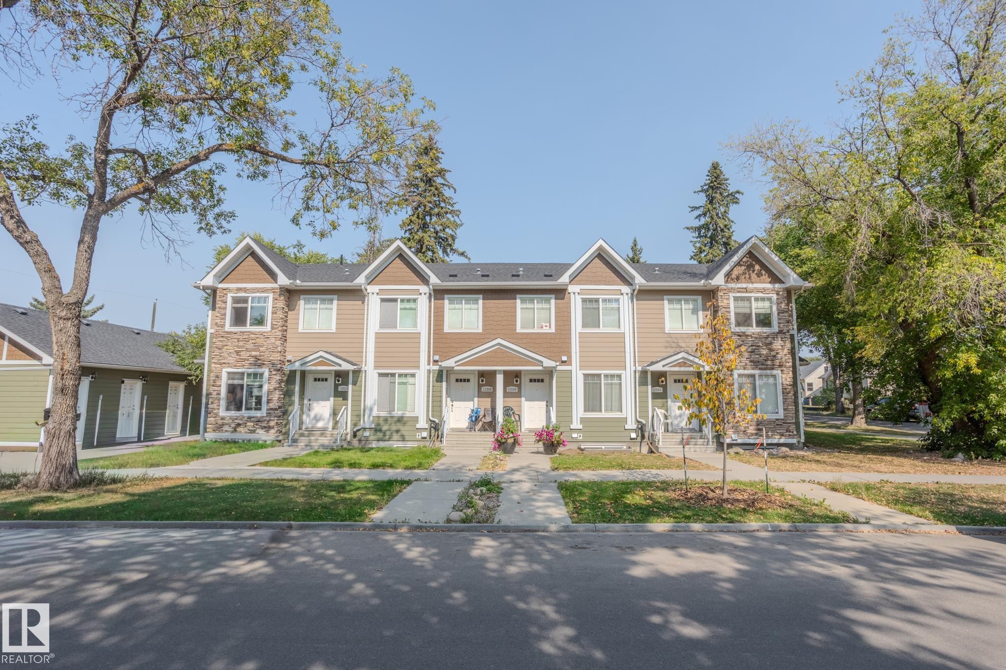 12504 119 Avenue, Edmonton, AB - Outdoor With Facade