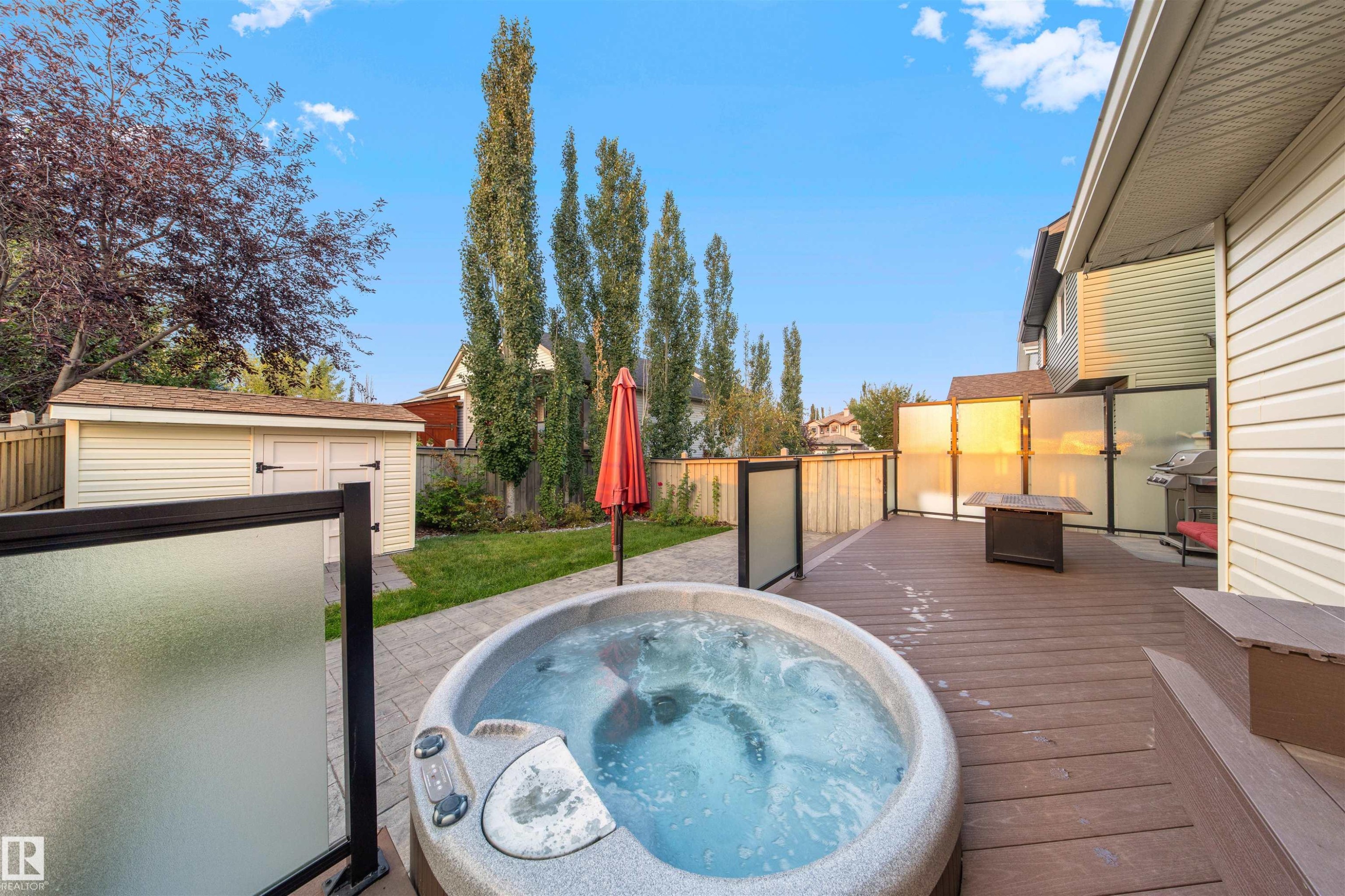 Deck with a shed, a fenced backyard, and area for grilling - 2708 Miles Place, Edmonton, AB - Outdoor With Deck Patio Veranda With Exterior