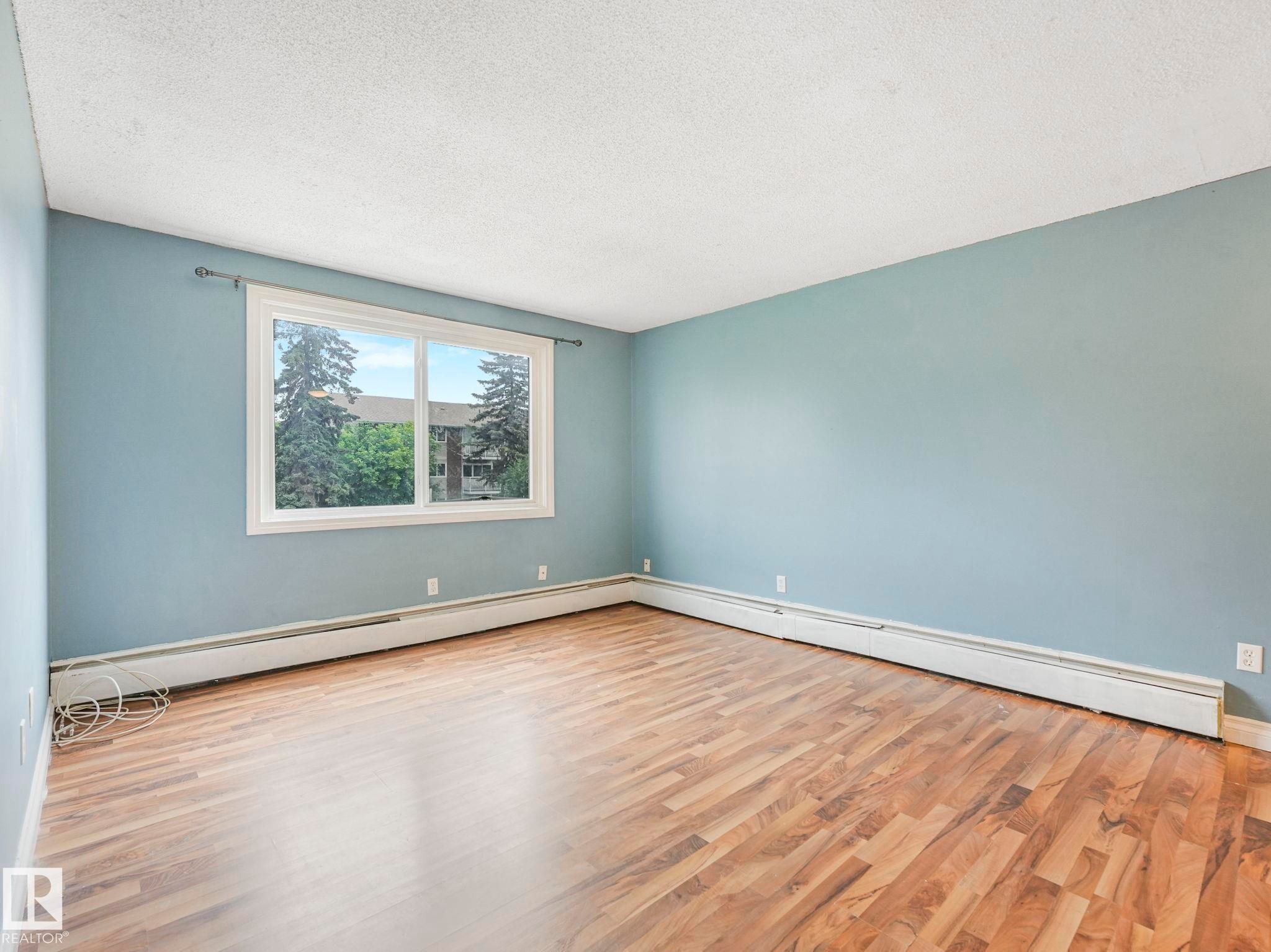 205 12223 82 Street, Edmonton, AB - Indoor Photo Showing Other Room