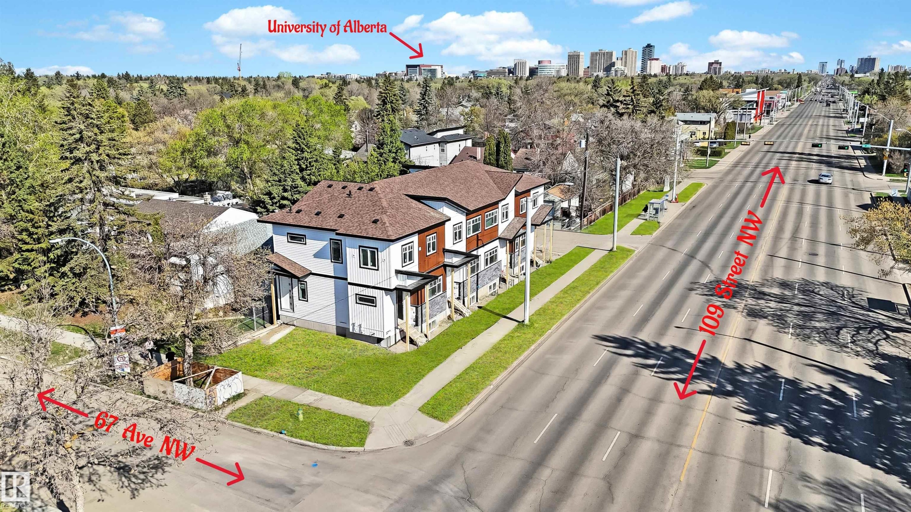 6704 109 Street, Edmonton, AB - Outdoor With View
