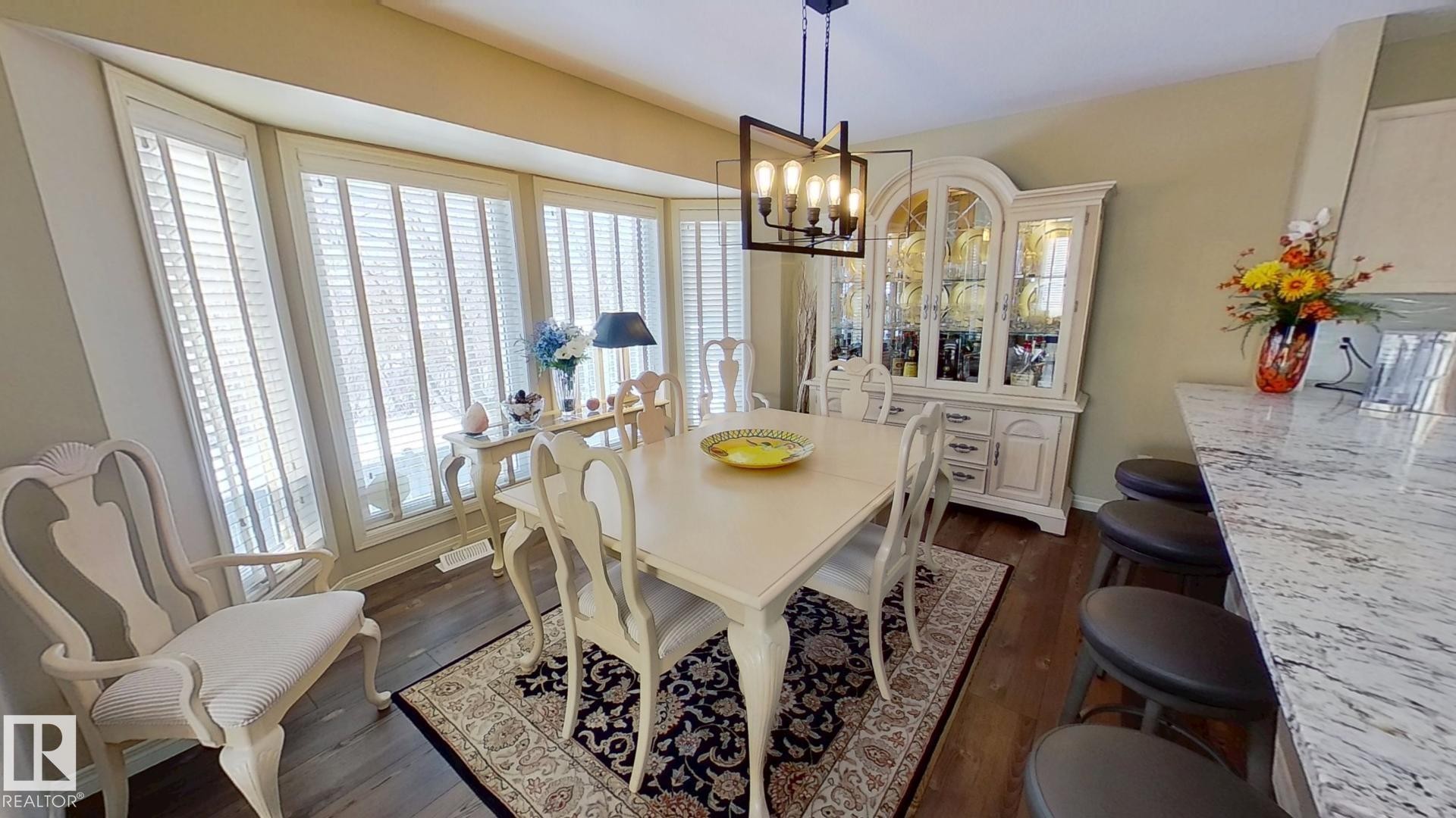 47 1130 Falconer Road, Edmonton, AB - Indoor Photo Showing Dining Room
