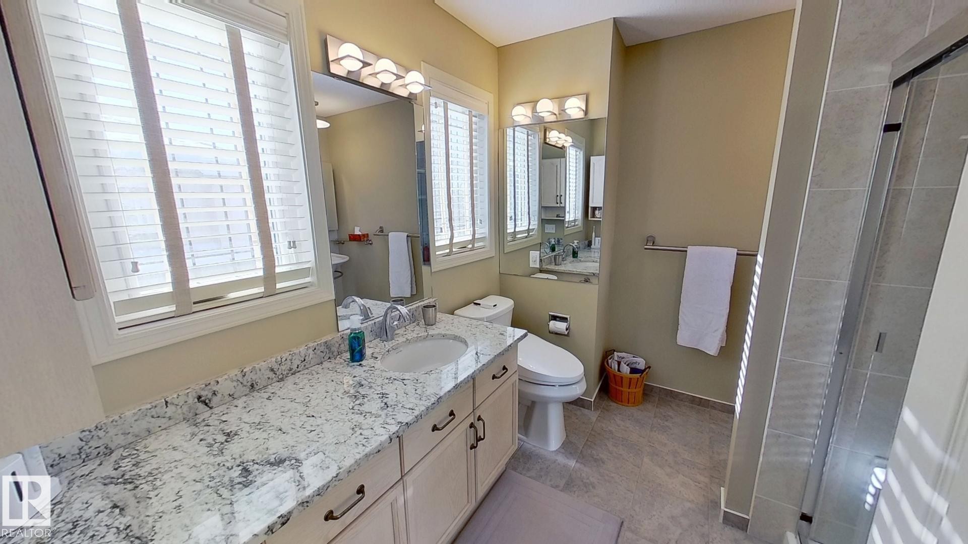 47 1130 Falconer Road, Edmonton, AB - Indoor Photo Showing Bathroom