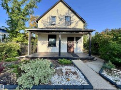 4433 49A Street Vegreville, AB T9C 1A6