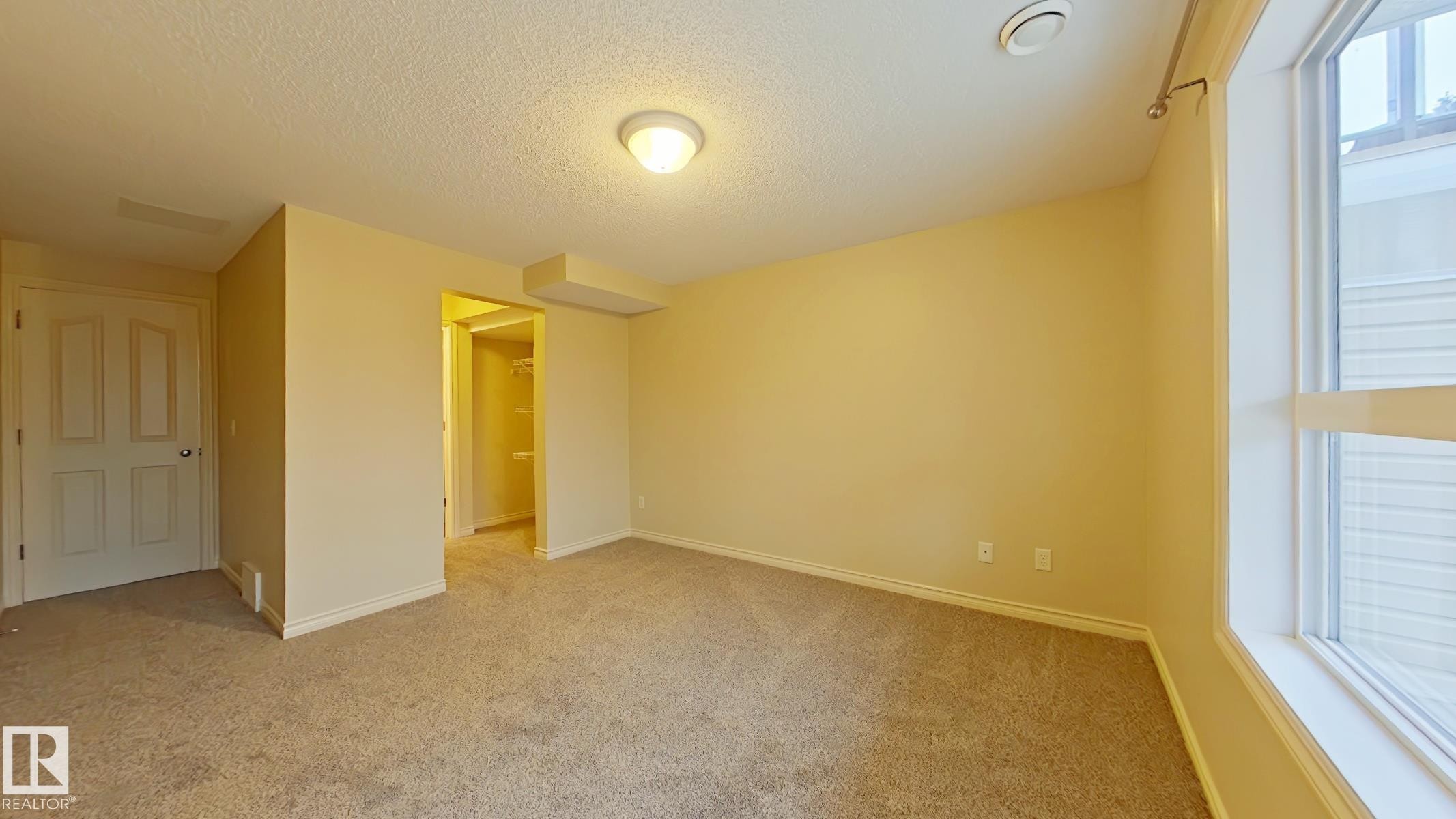 78 3010 33 Avenue, Edmonton, AB - Indoor Photo Showing Other Room
