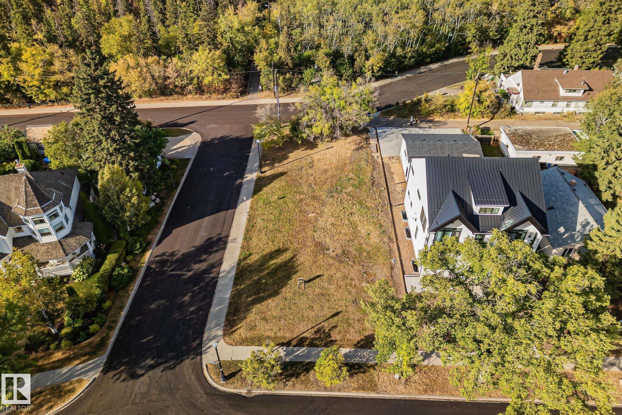 7780 Jasper Avenue, Edmonton, AB