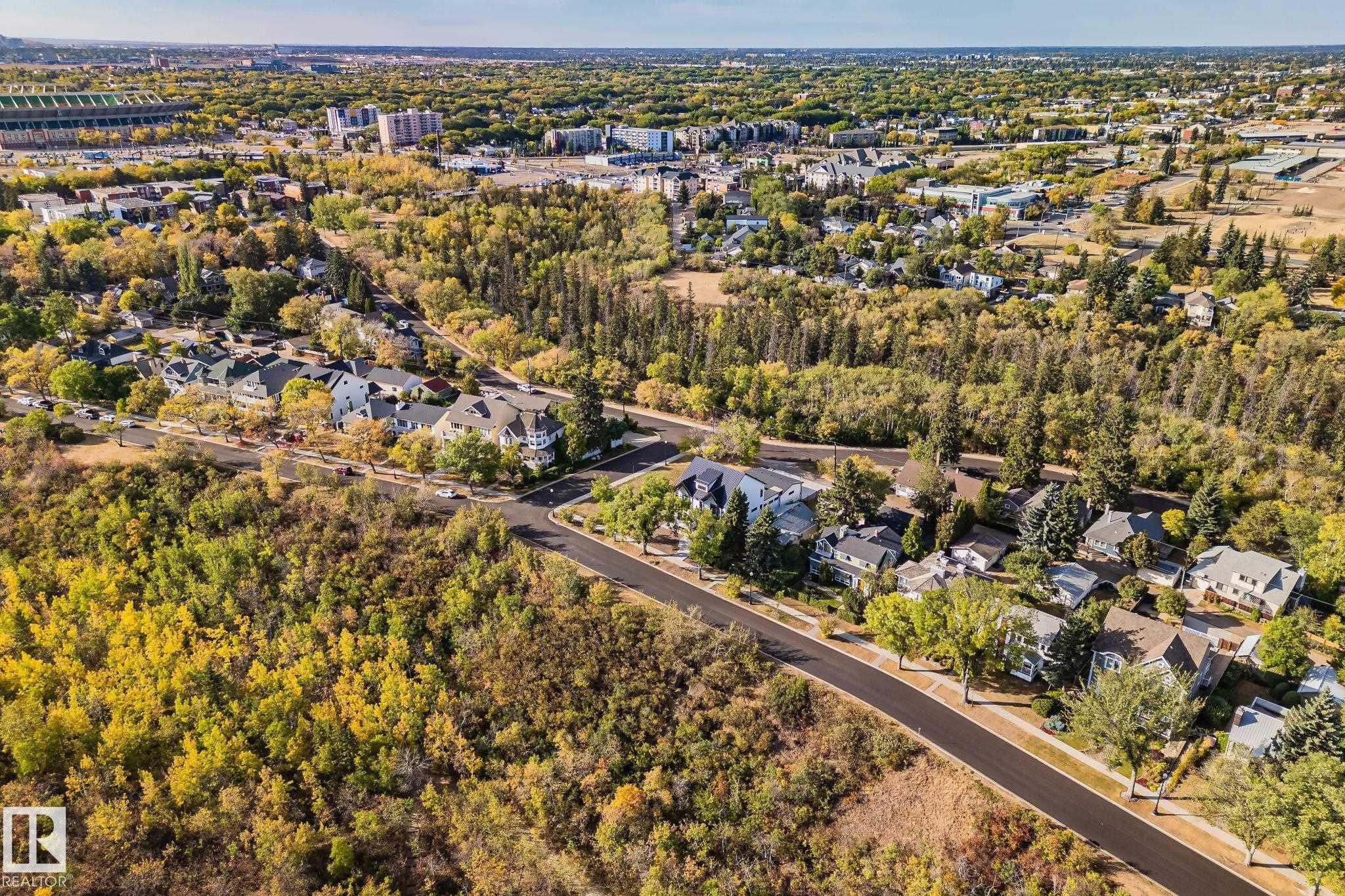 7780 Jasper Avenue, Edmonton, AB