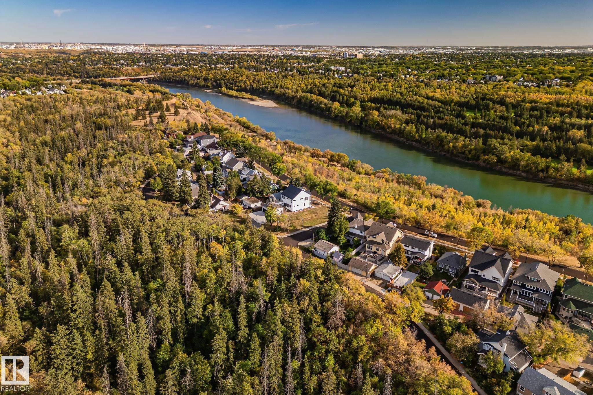 7780 Jasper Avenue, Edmonton, AB