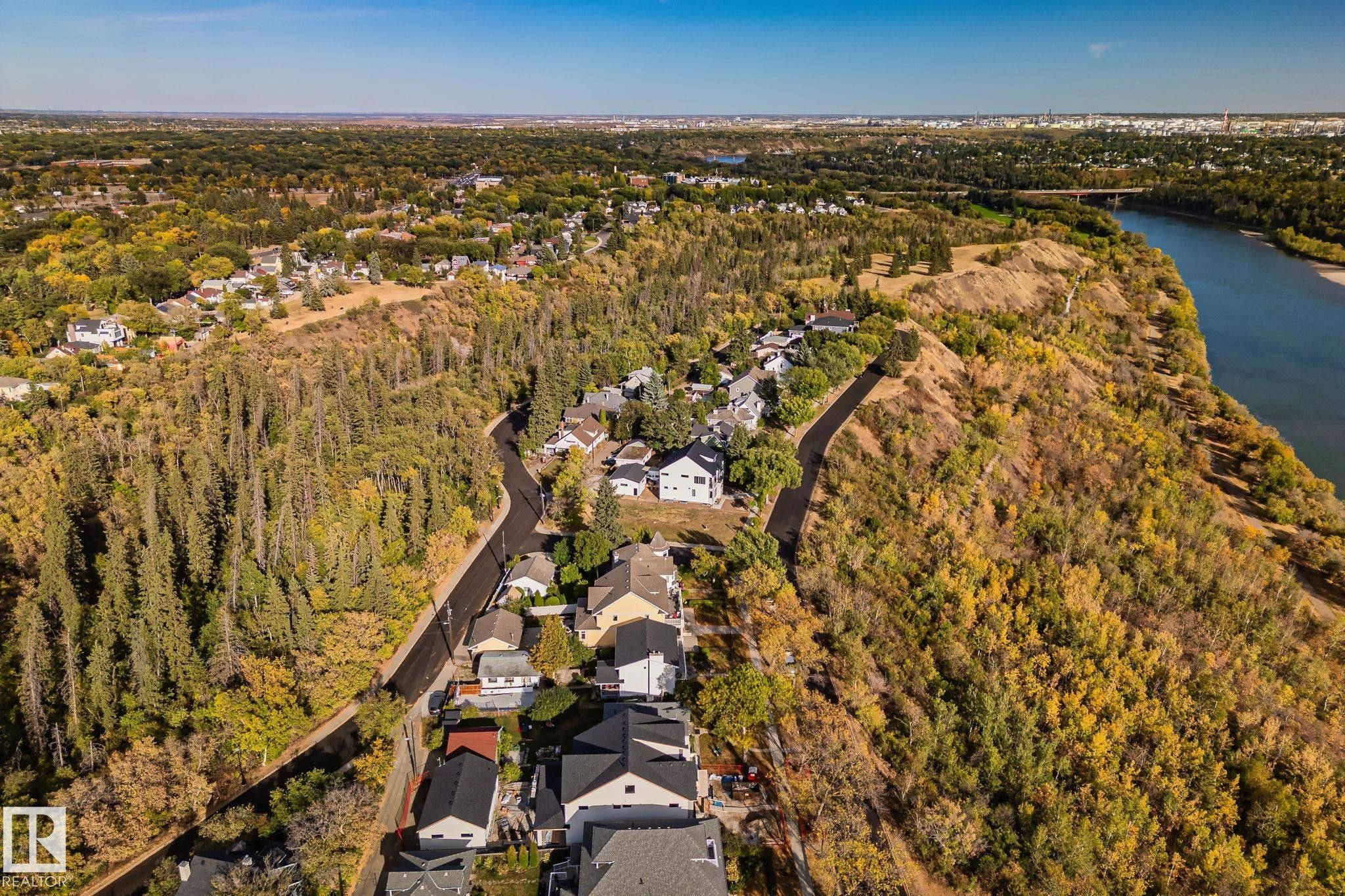 7780 Jasper Avenue, Edmonton, AB