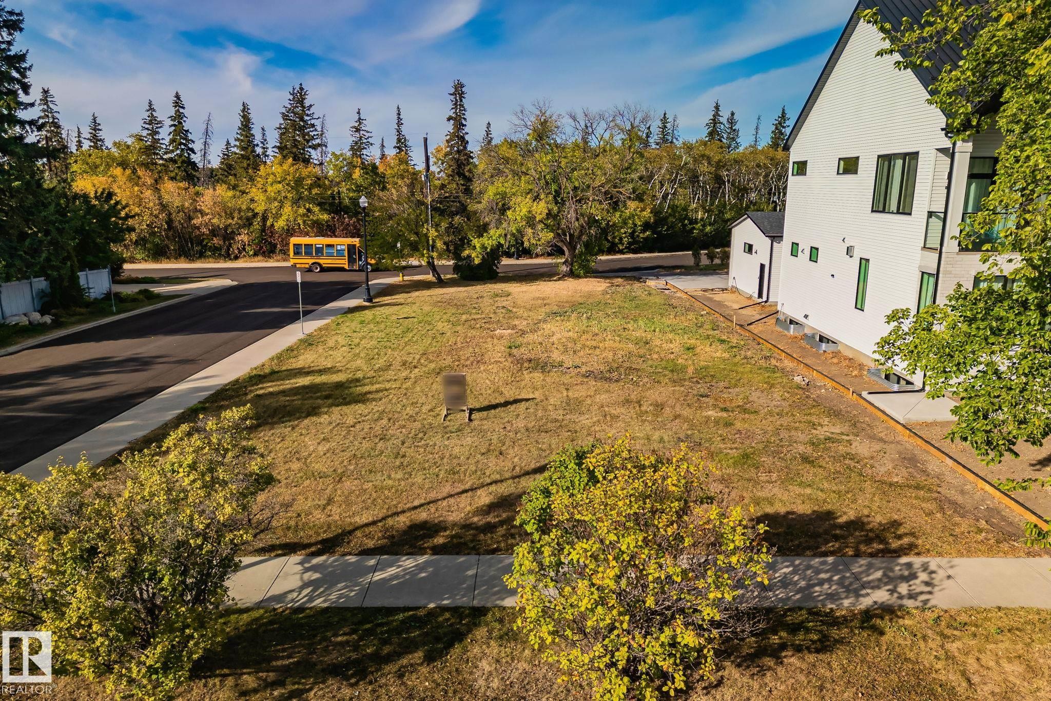 7780 Jasper Avenue, Edmonton, AB