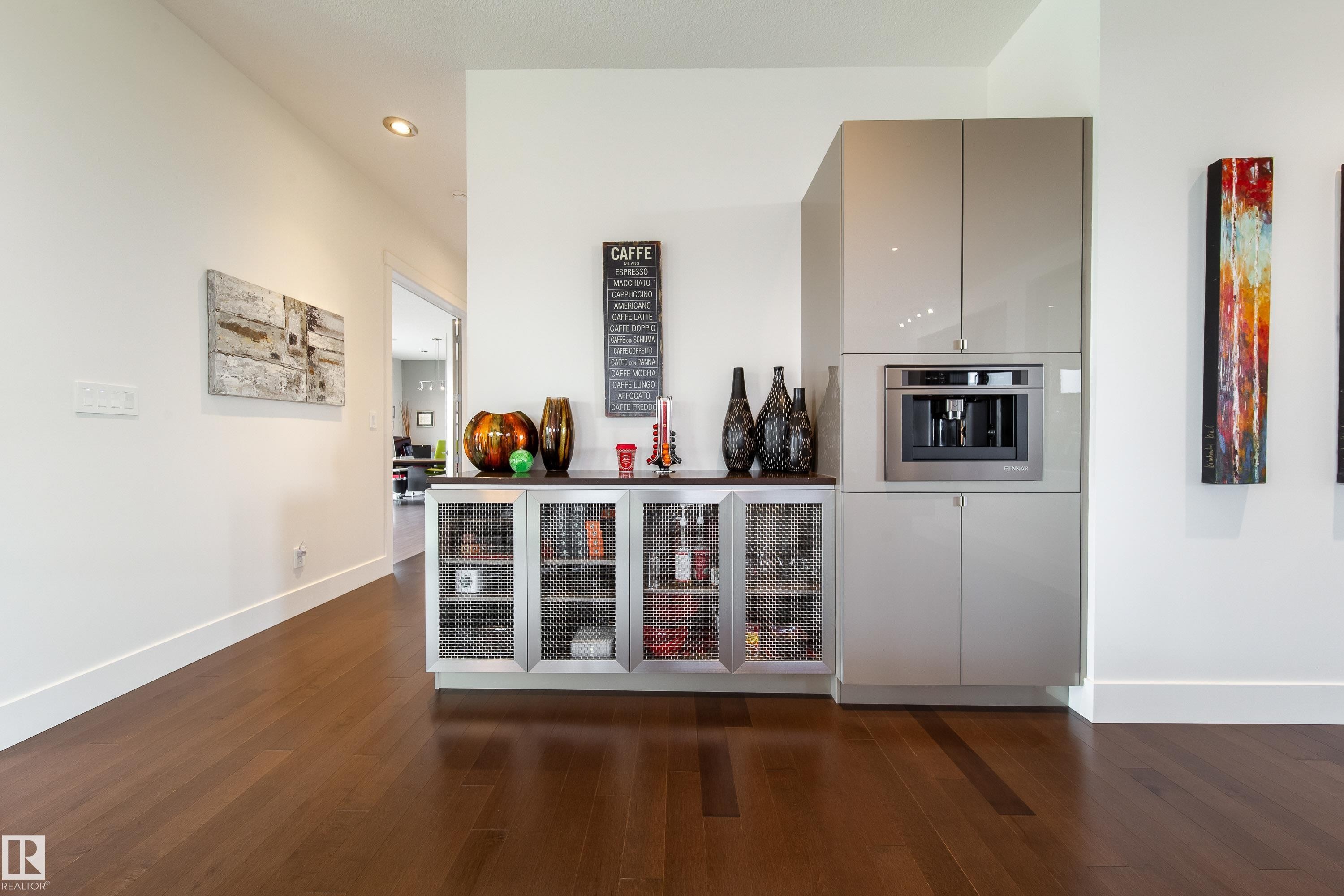 622 Howatt Drive, Edmonton, AB - Indoor Photo Showing Other Room