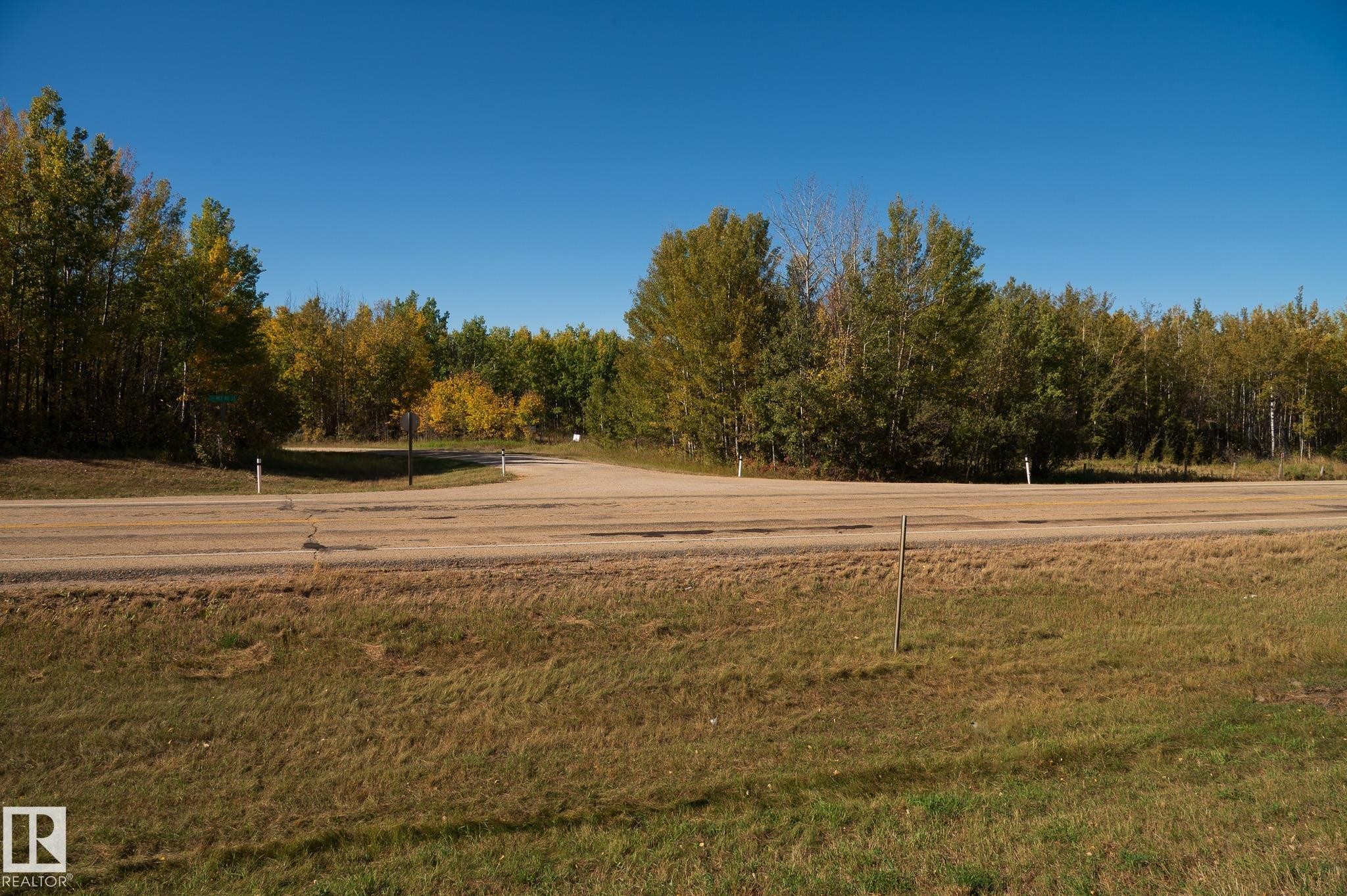 Range 33 Hwy 33, Rural Lac Ste. Anne County, AB