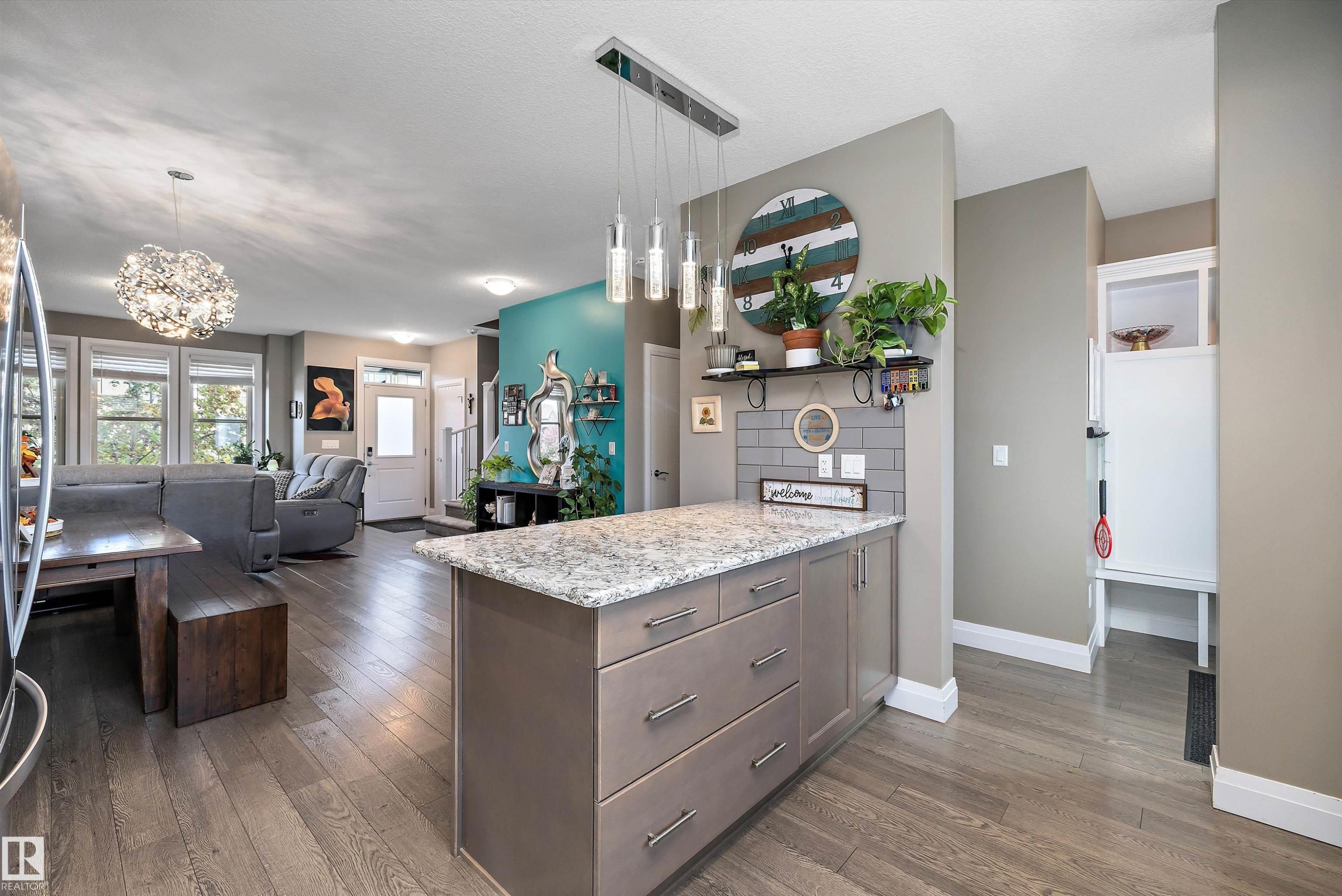 135 Gilmore Way, Spruce Grove, AB - Indoor Photo Showing Other Room