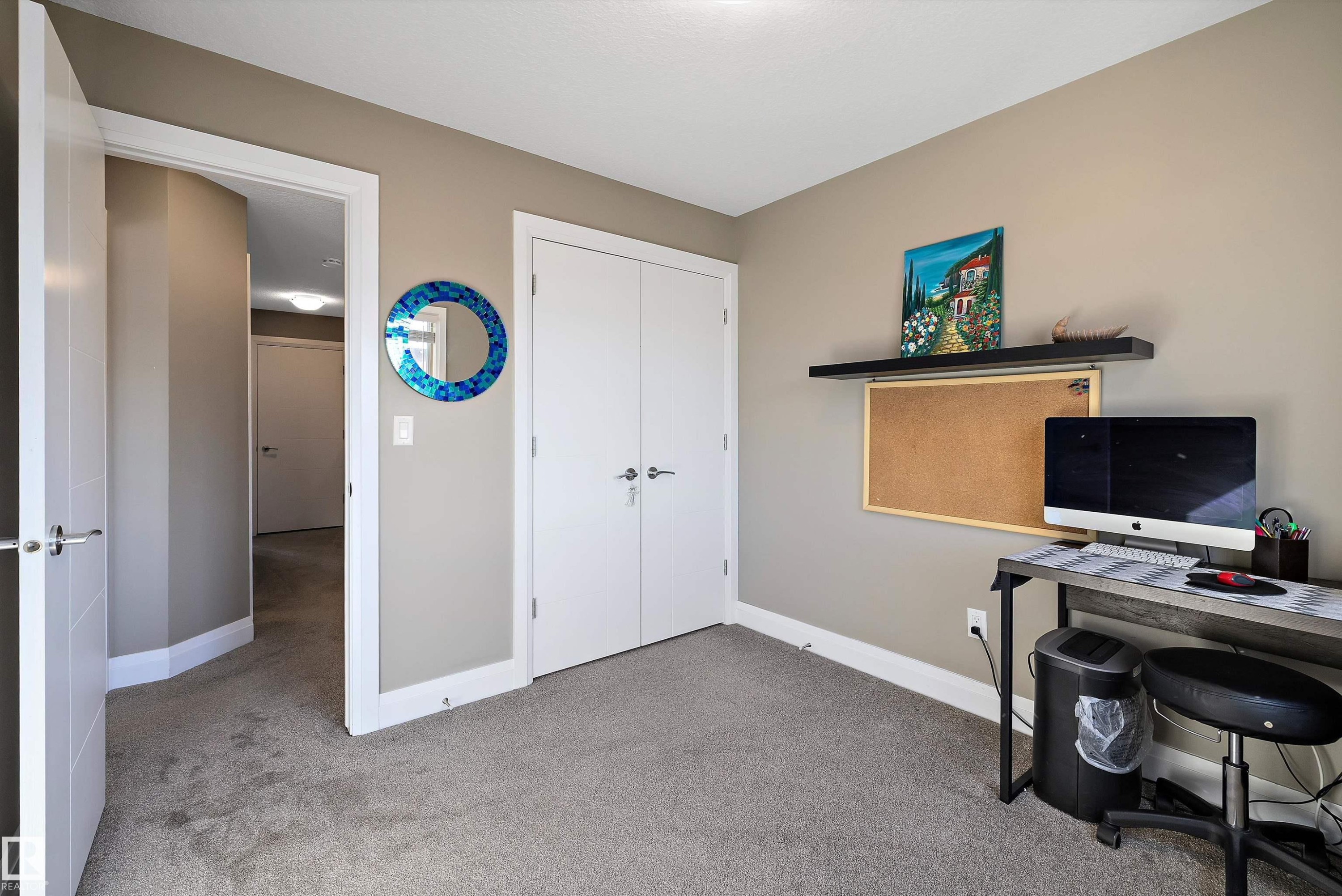 135 Gilmore Way, Spruce Grove, AB - Indoor Photo Showing Office
