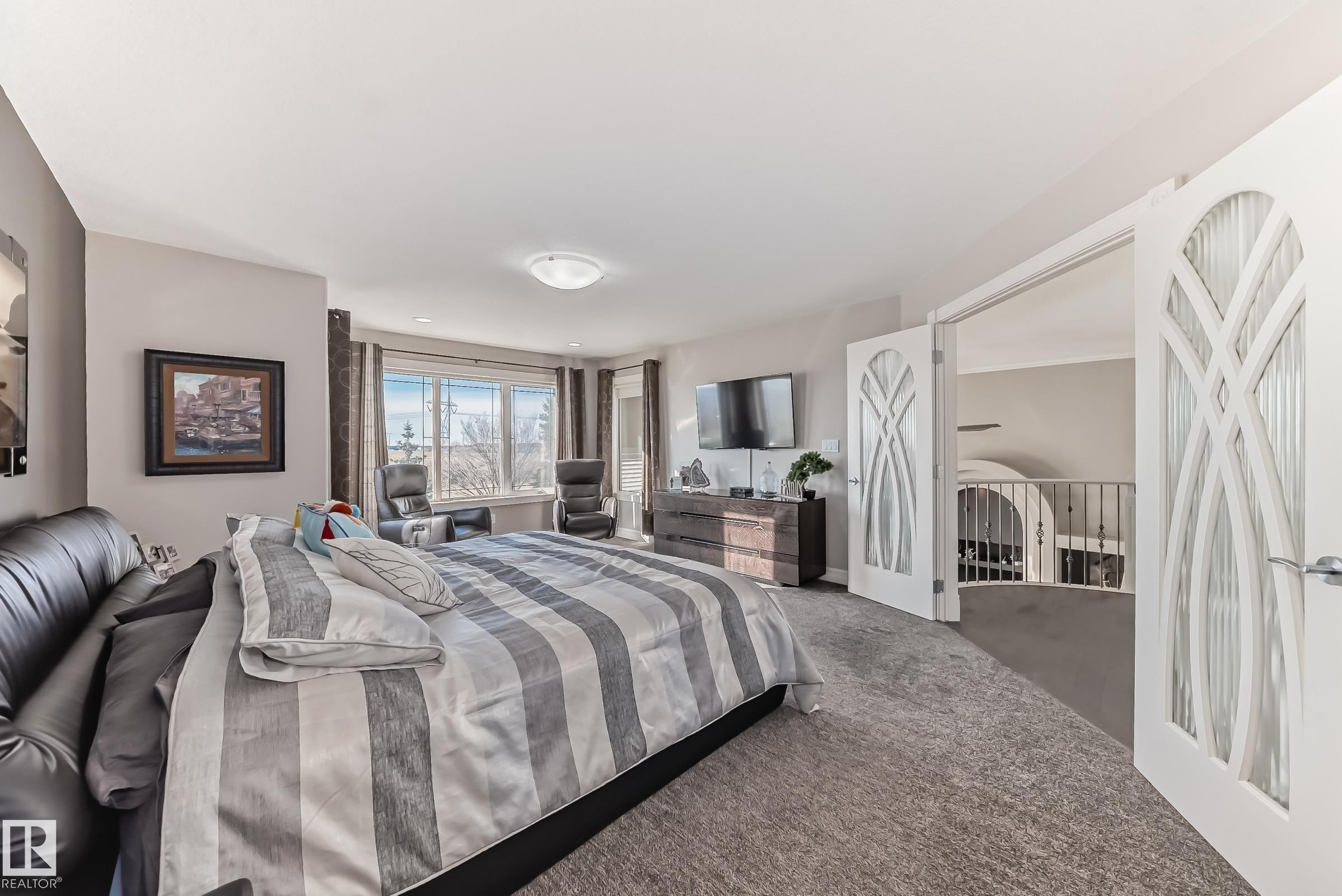 Edmonton, AB - Indoor Photo Showing Bedroom