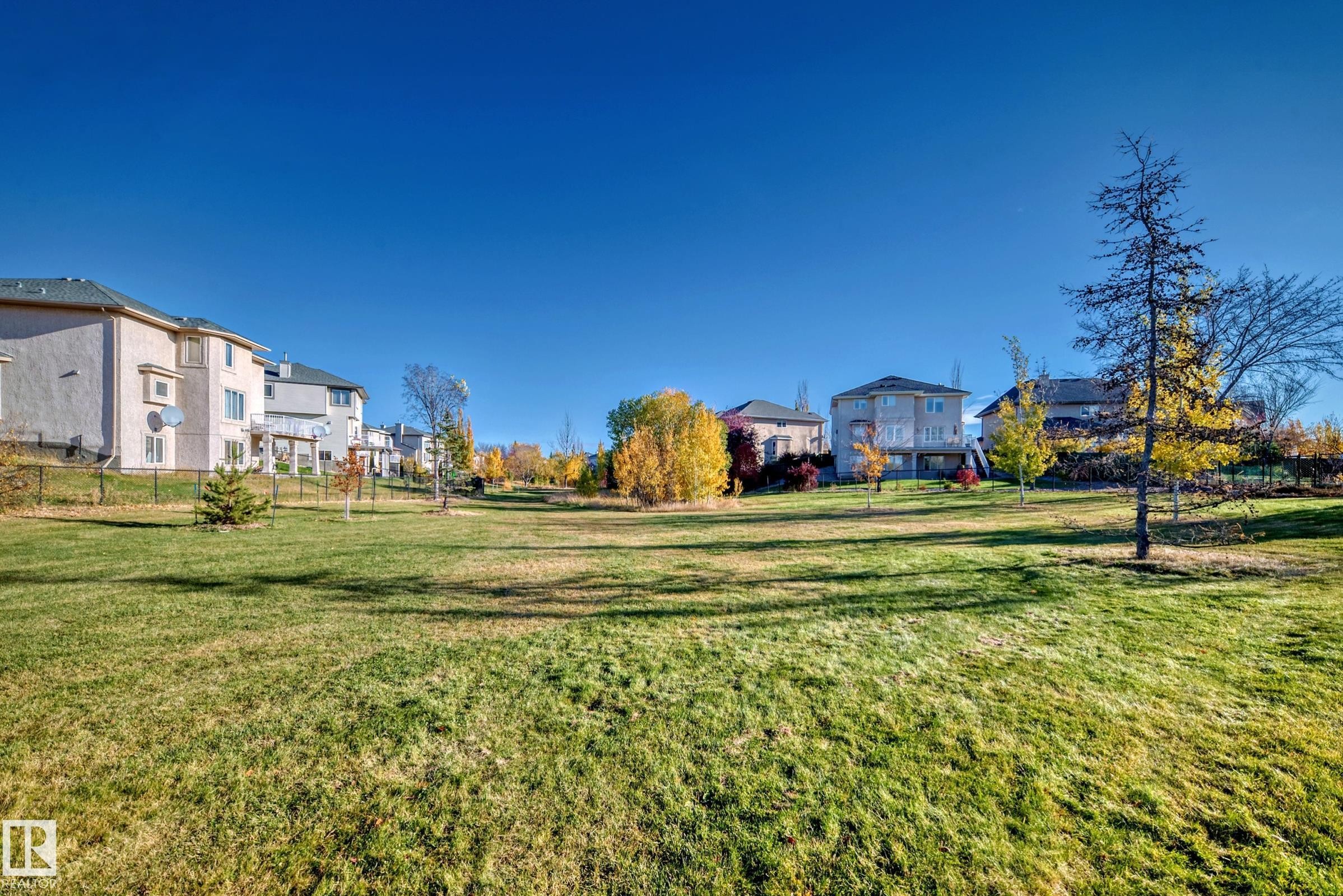 Edmonton, AB - Outdoor