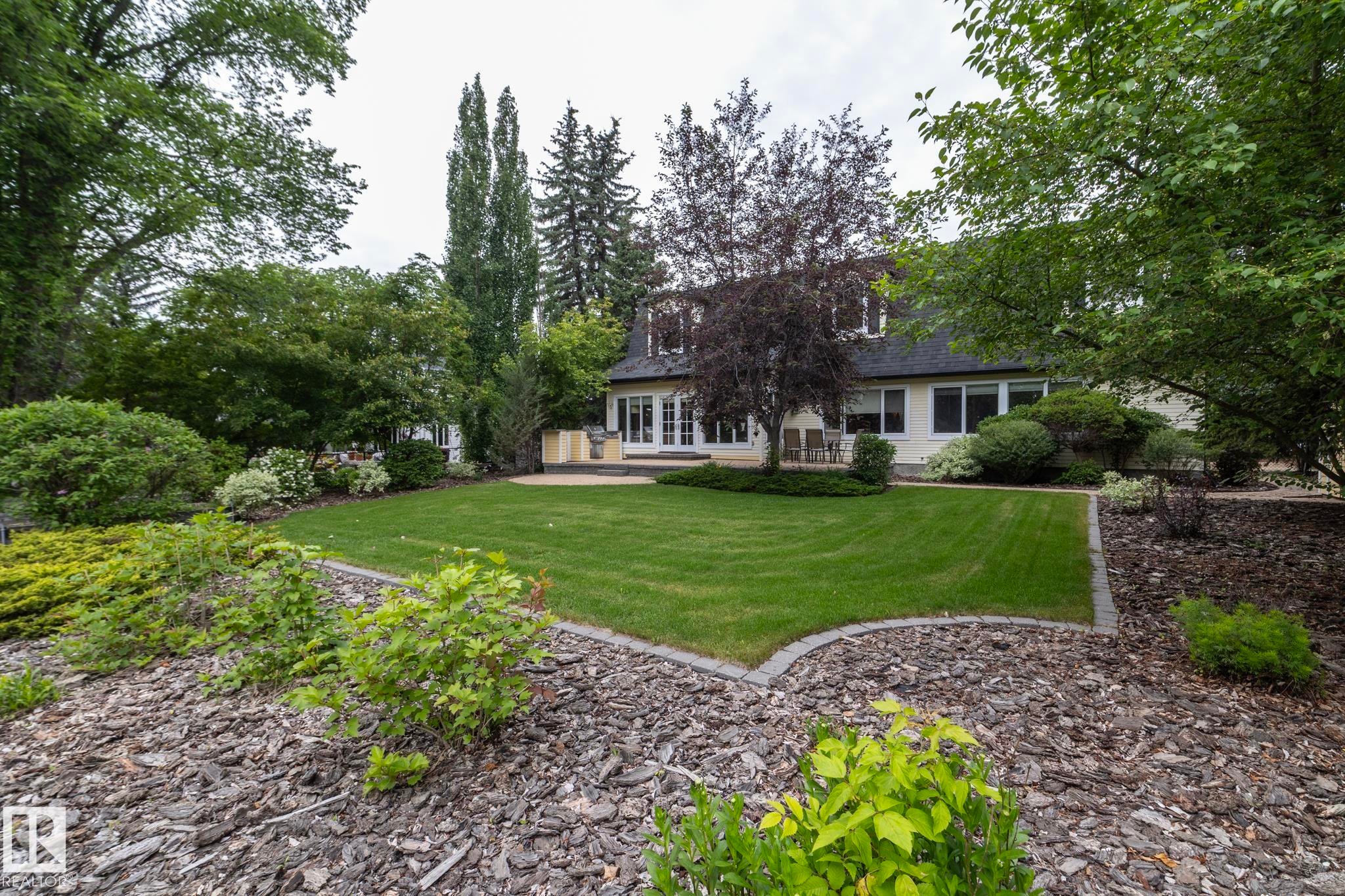 63 Fairway Drive, Edmonton, AB - Outdoor