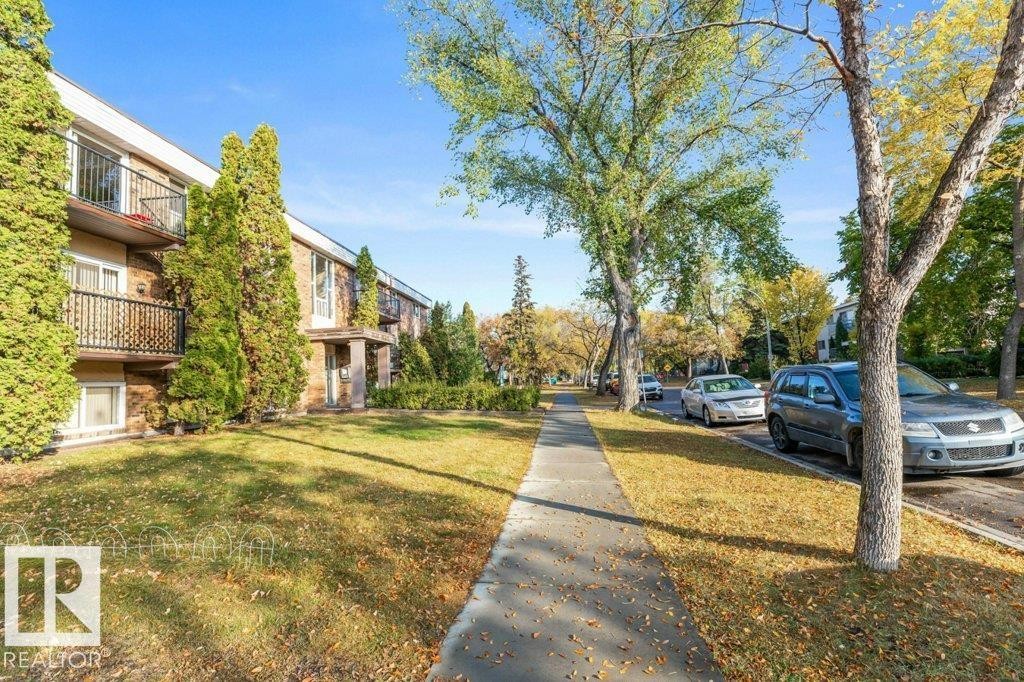 101 11916 104 Street, Edmonton, AB - Outdoor