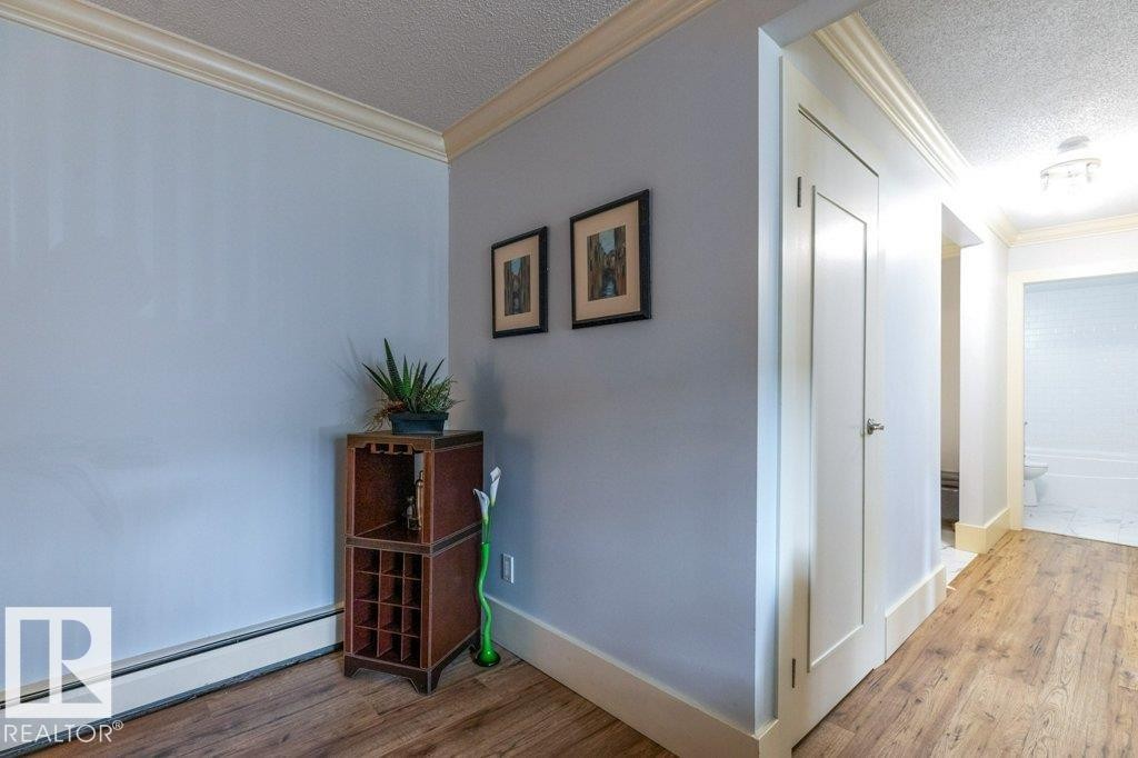 101 11916 104 Street, Edmonton, AB - Indoor Photo Showing Other Room