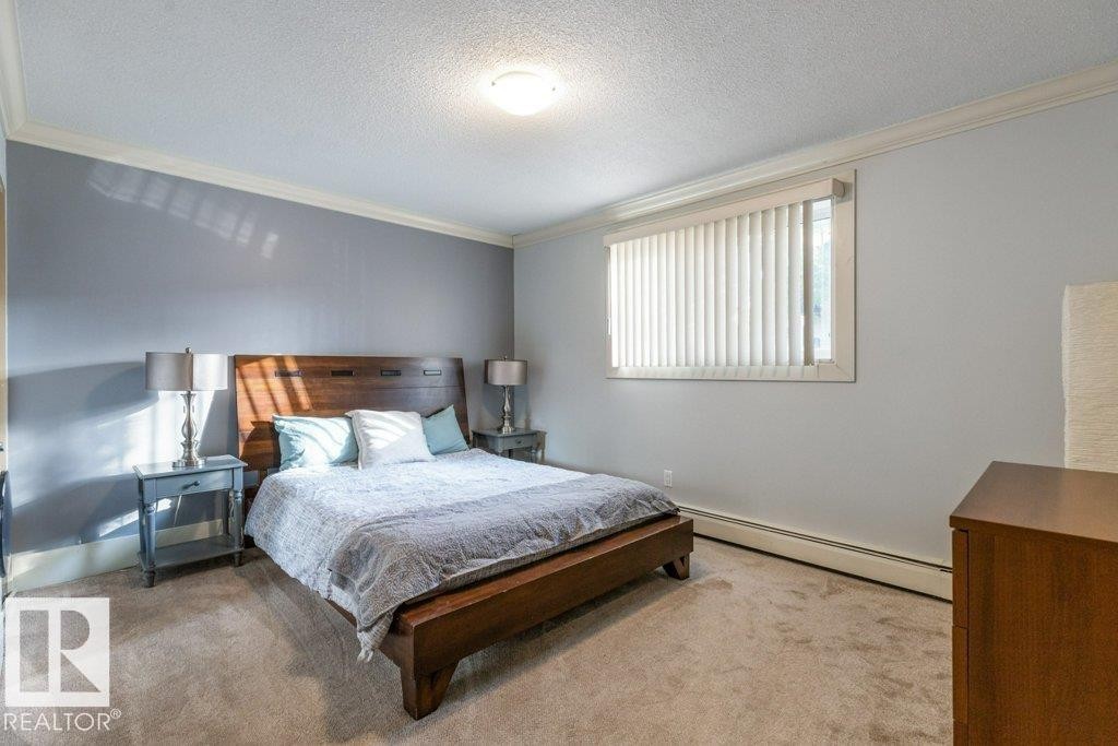 101 11916 104 Street, Edmonton, AB - Indoor Photo Showing Bedroom