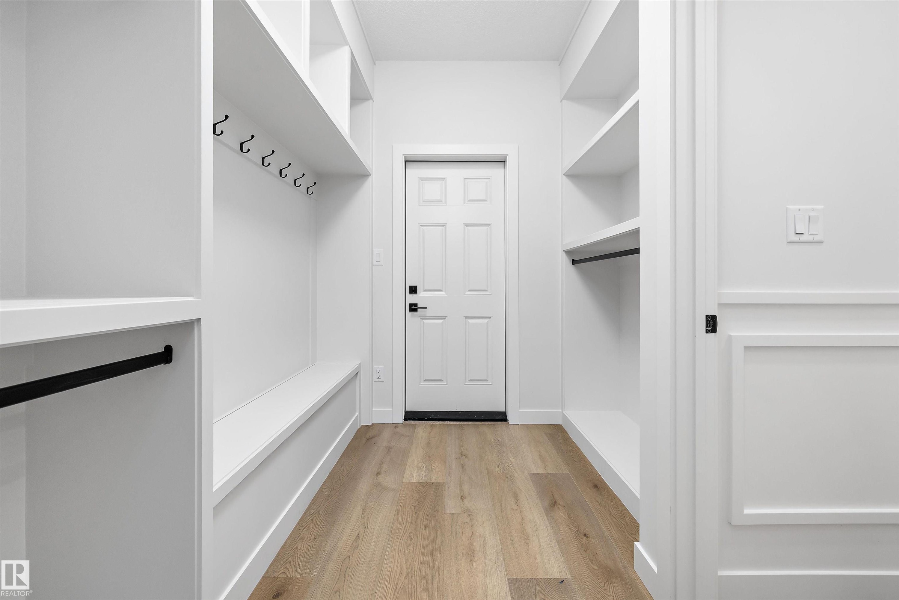 26 Chartres Close, St. Albert, AB - Indoor With Storage