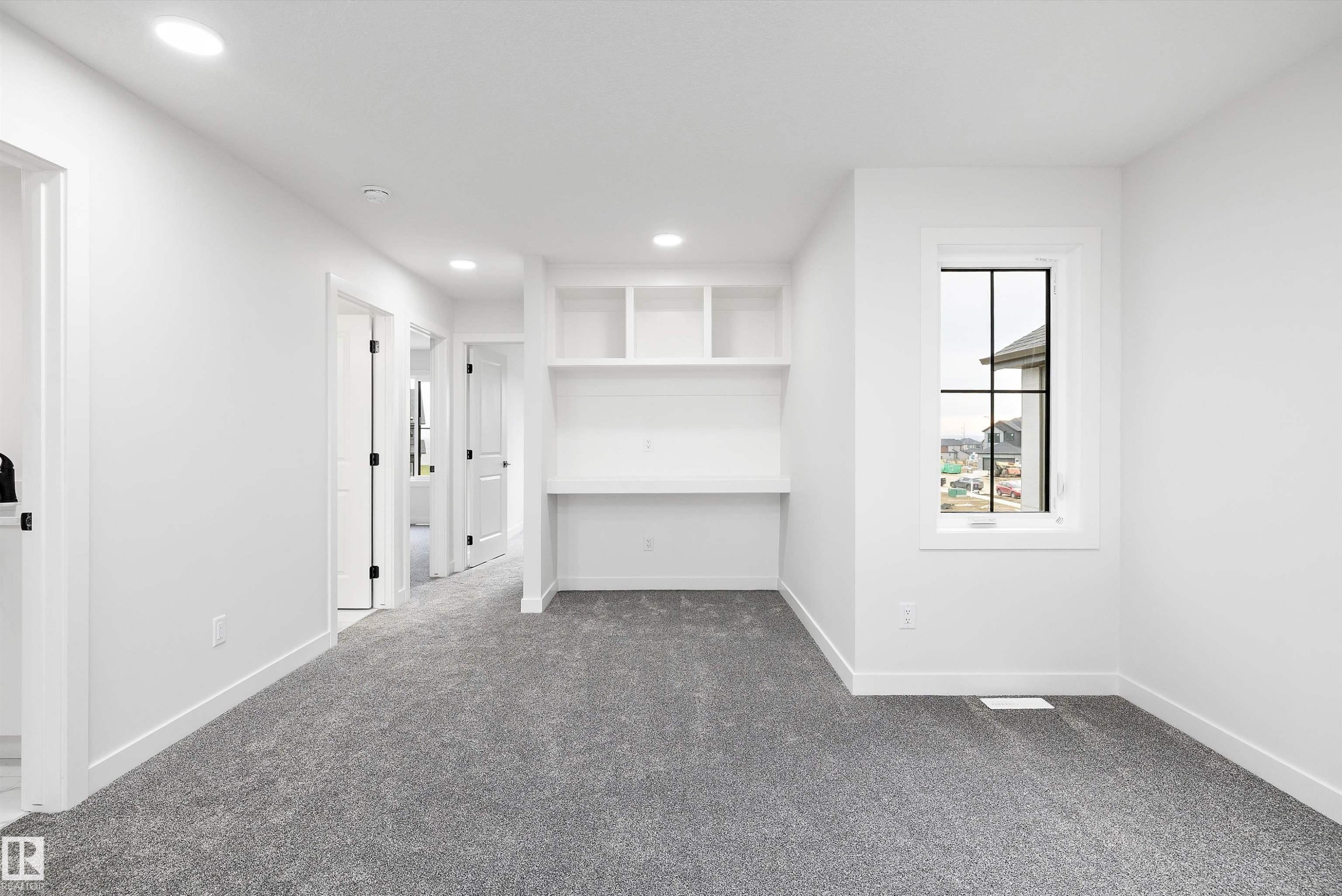 26 Chartres Close, St. Albert, AB - Indoor Photo Showing Other Room