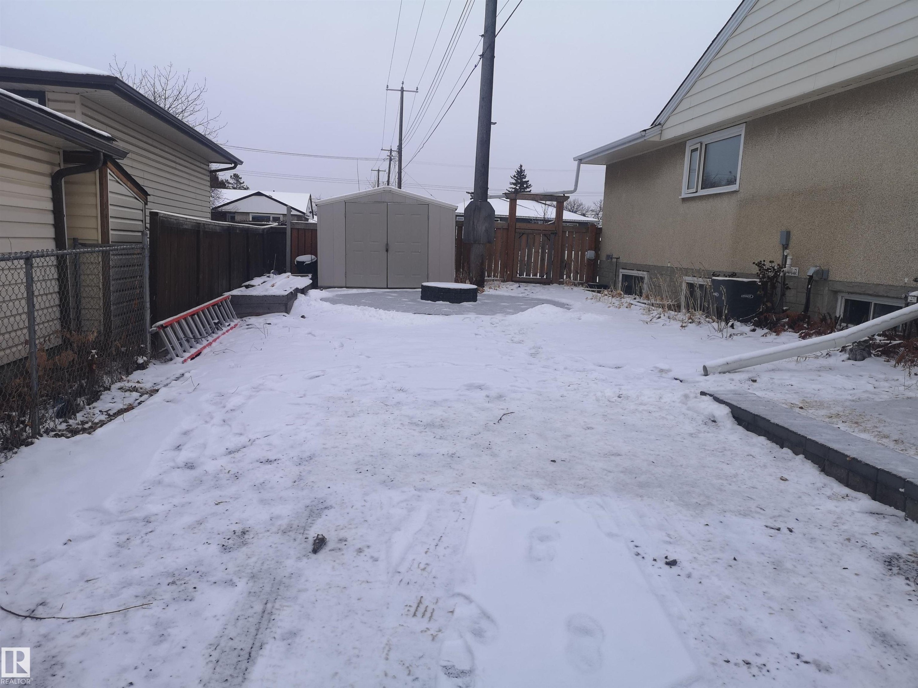 8032 70 Avenue Nw, Edmonton, AB - Outdoor With Exterior