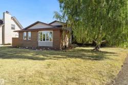 363 HUFFMAN Crescent  Edmonton, AB T5A 4C9