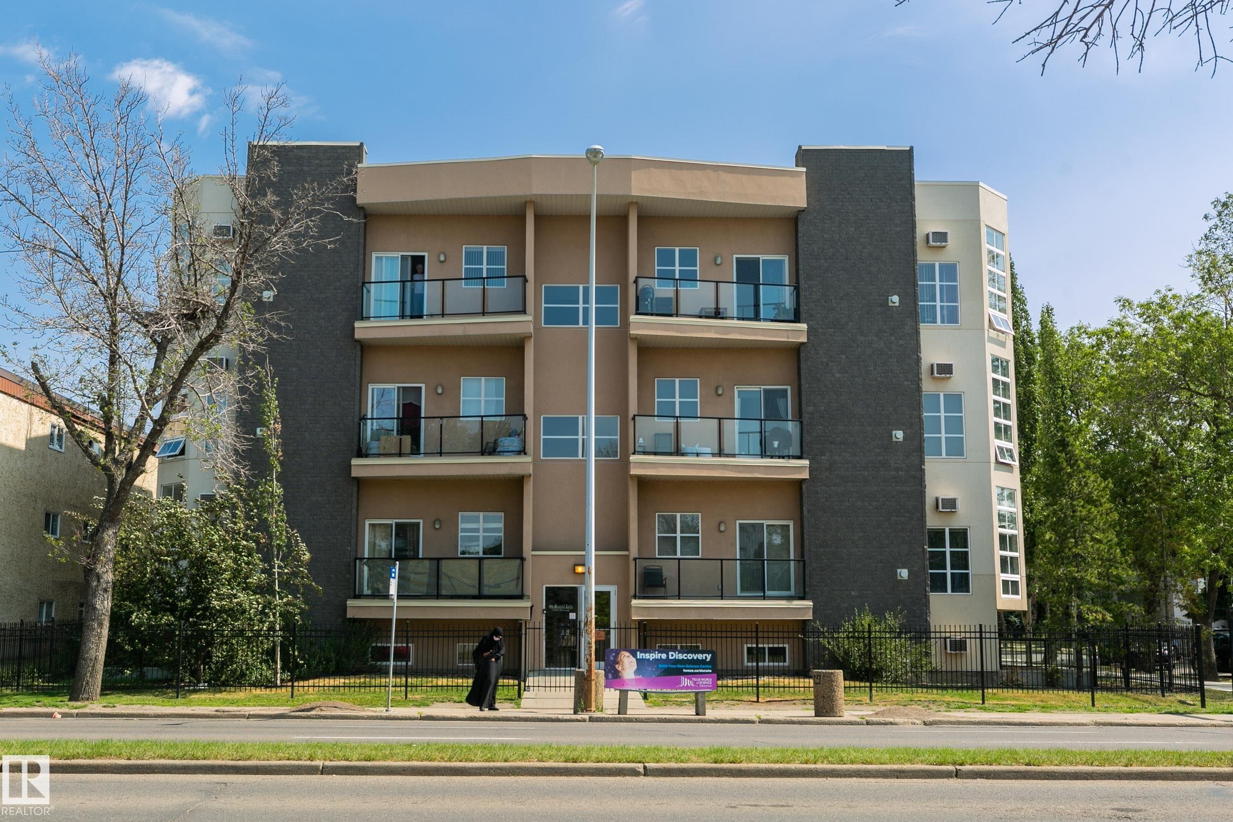 104 10905 109 Street, Edmonton, AB - Outdoor With Facade