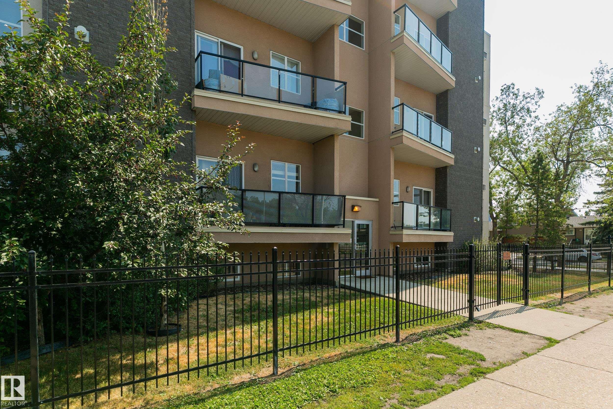 104 10905 109 Street, Edmonton, AB - Outdoor