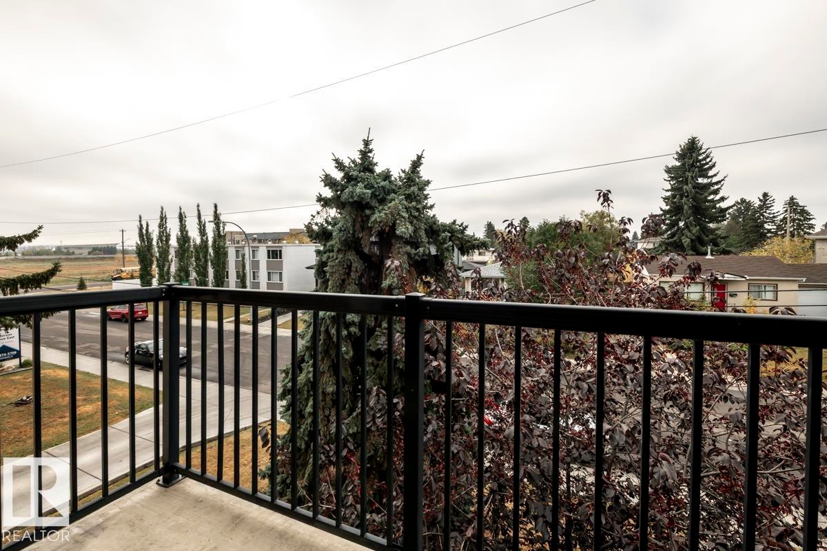 301 7204 81 Avenue, Edmonton, AB - Outdoor