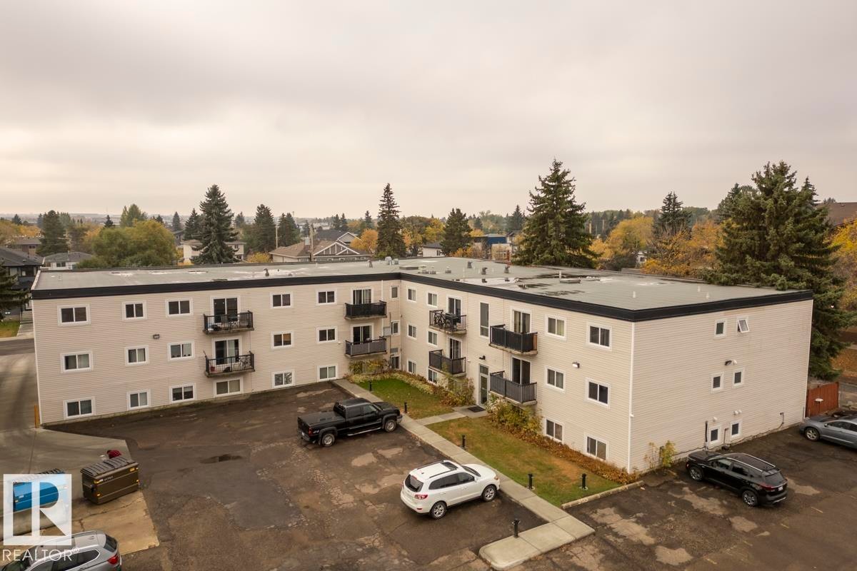 301 7204 81 Avenue, Edmonton, AB - Outdoor